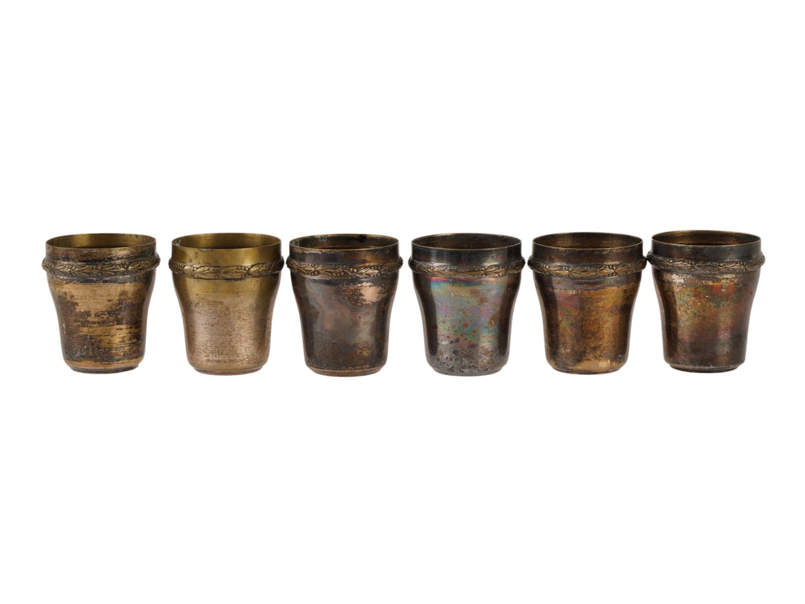 SET OF SIX VINTAGE SILVER PLATED SMALL SHOT CUPS (1 of 5)