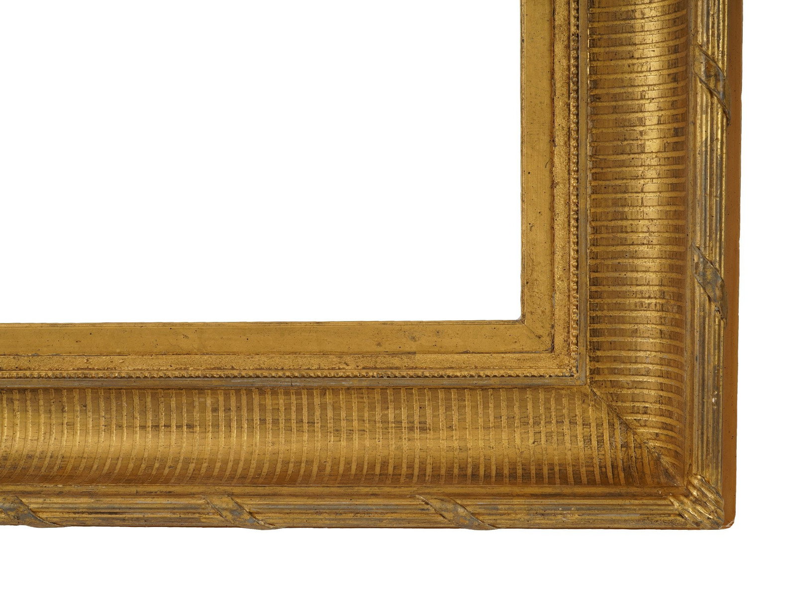 RECTANGULAR RIBBED DESIGN GILT WOOD PICTURE FRAME - 6