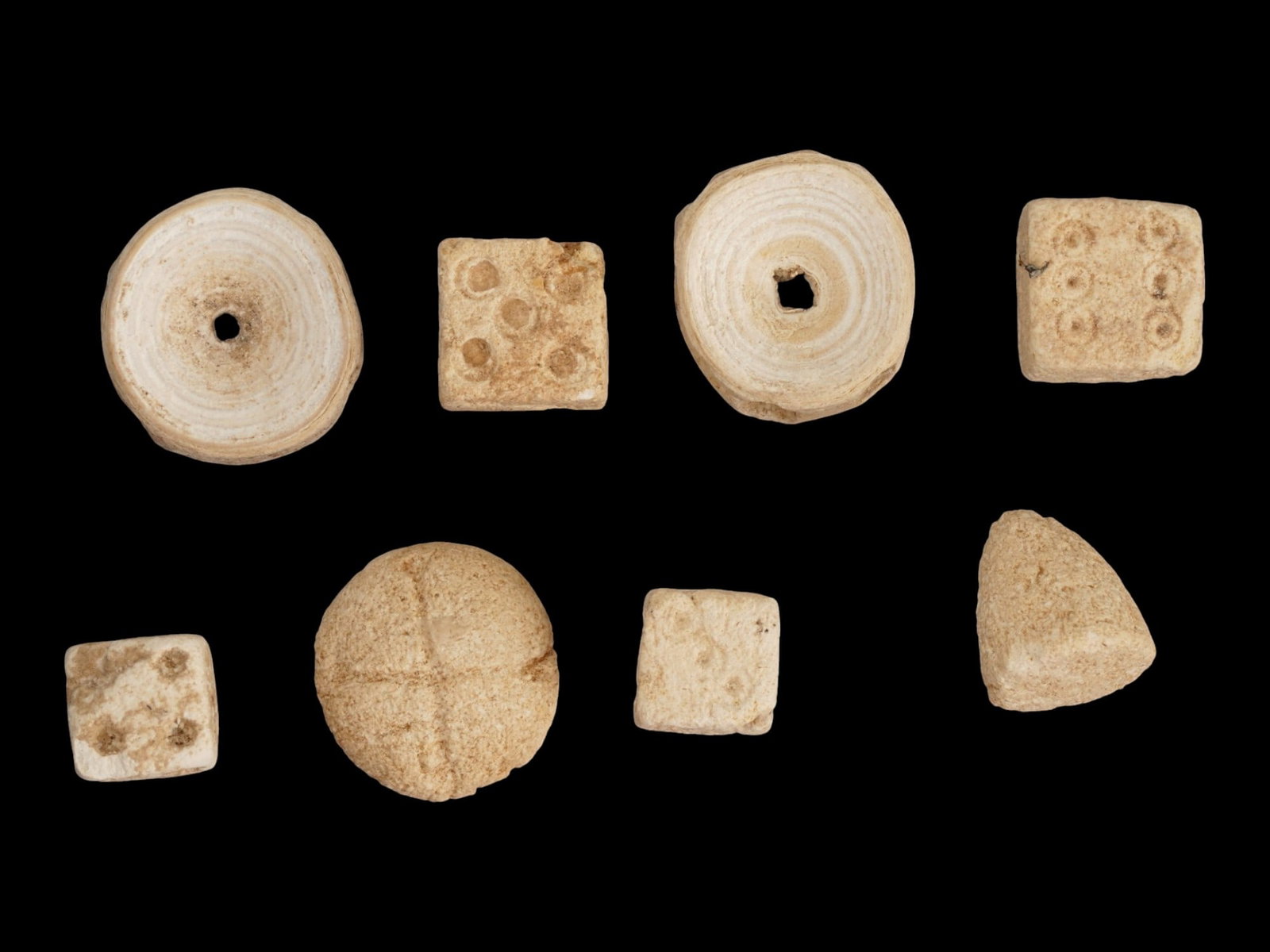 ANCIENT ROMAN STONE GAMING PIECES 100 TO 300 AD (1 of 4)