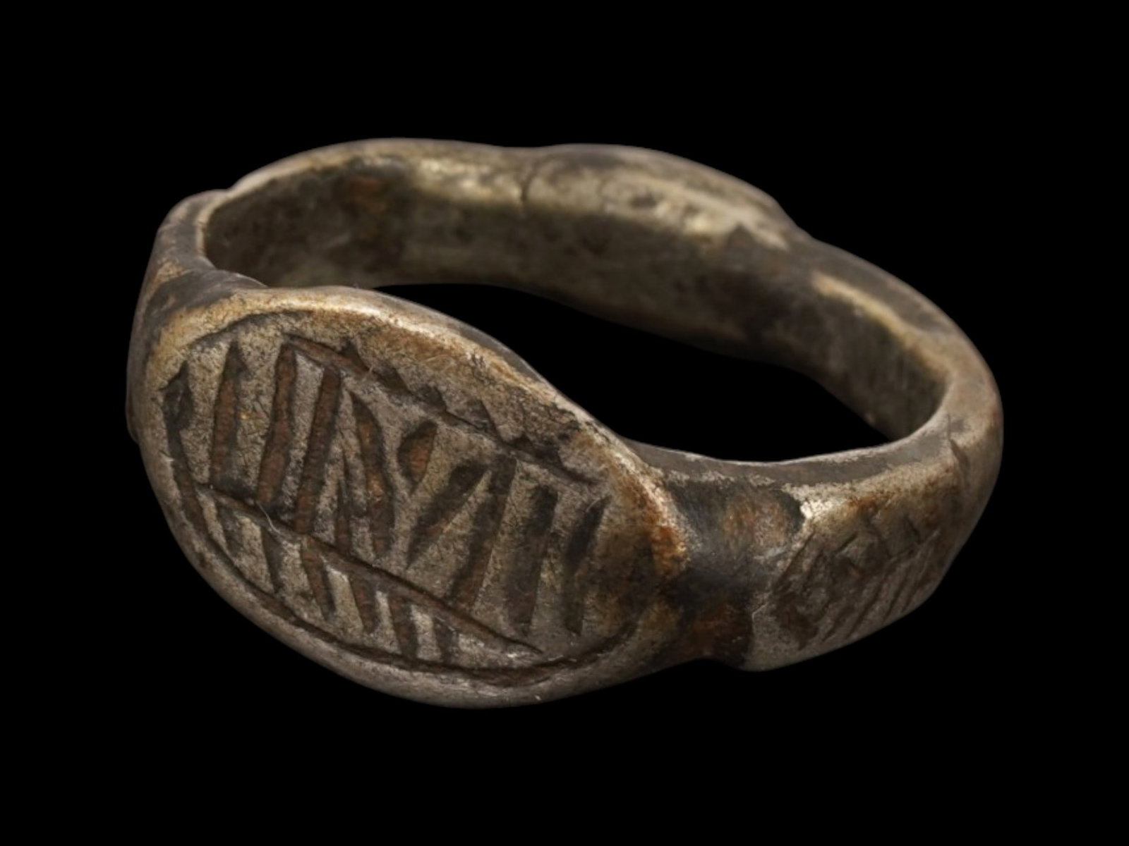 ANCIENT ISLAMIC SILVER RING INSCRIPTIONS 600 TO 800 AD (1 of 6)