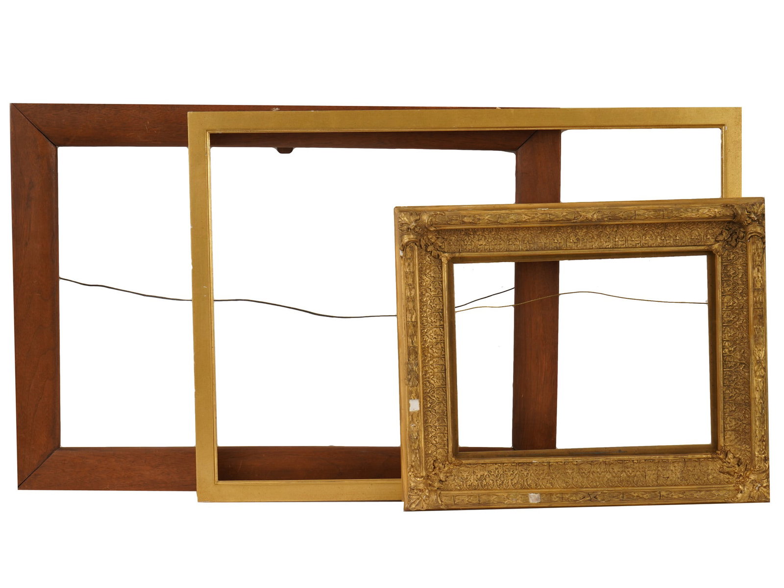 LOT OF ORNATE GILT AND CARVED WOOD DECORATIVE FRAMES (1 of 8)