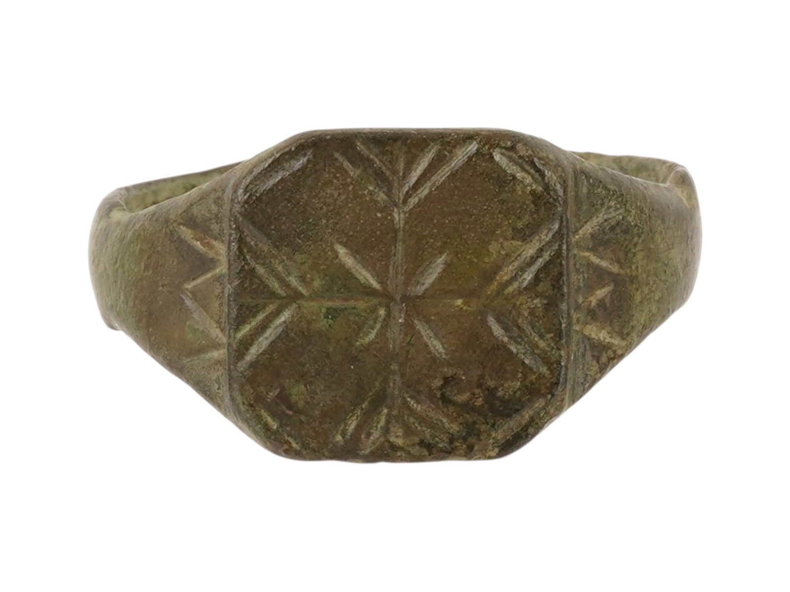 ANCIENT EARLY BYZANTINE JUDAICA MENORAH BRONZE SIGNET RING (1 of 6)