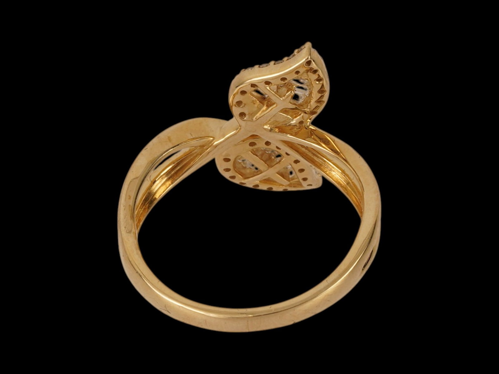 VINTAGE 10K GOLD DIAMOND LEAF STATEMENT RING - 5