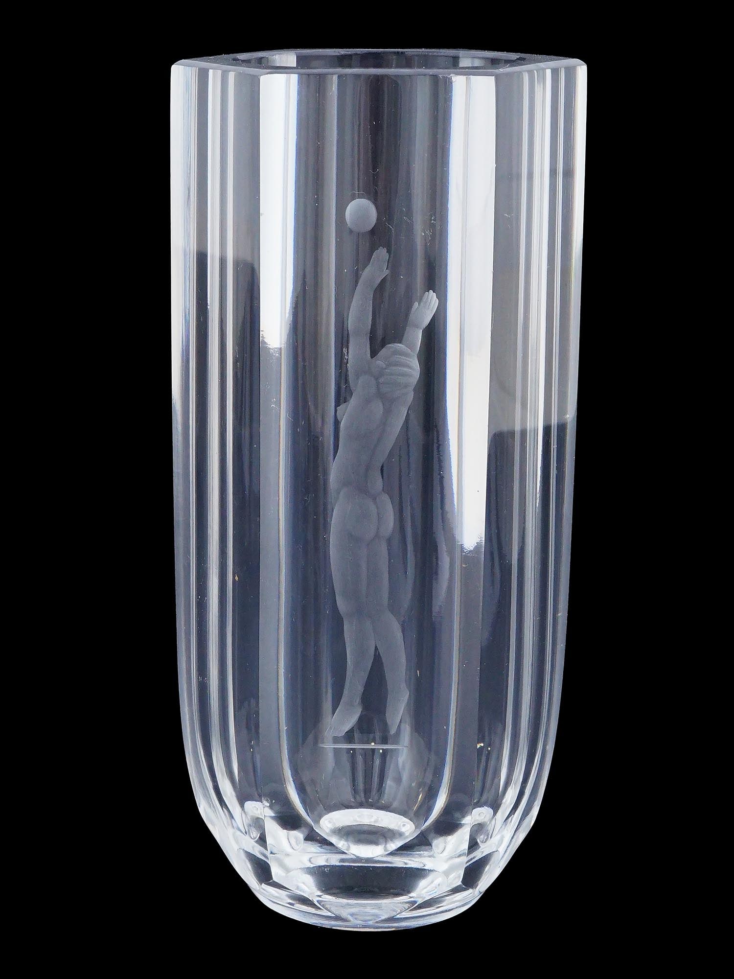 VICKE LINDSTRAND DESIGN MANNER ENGRAVED CRYSTAL GLASS (1 of 8)