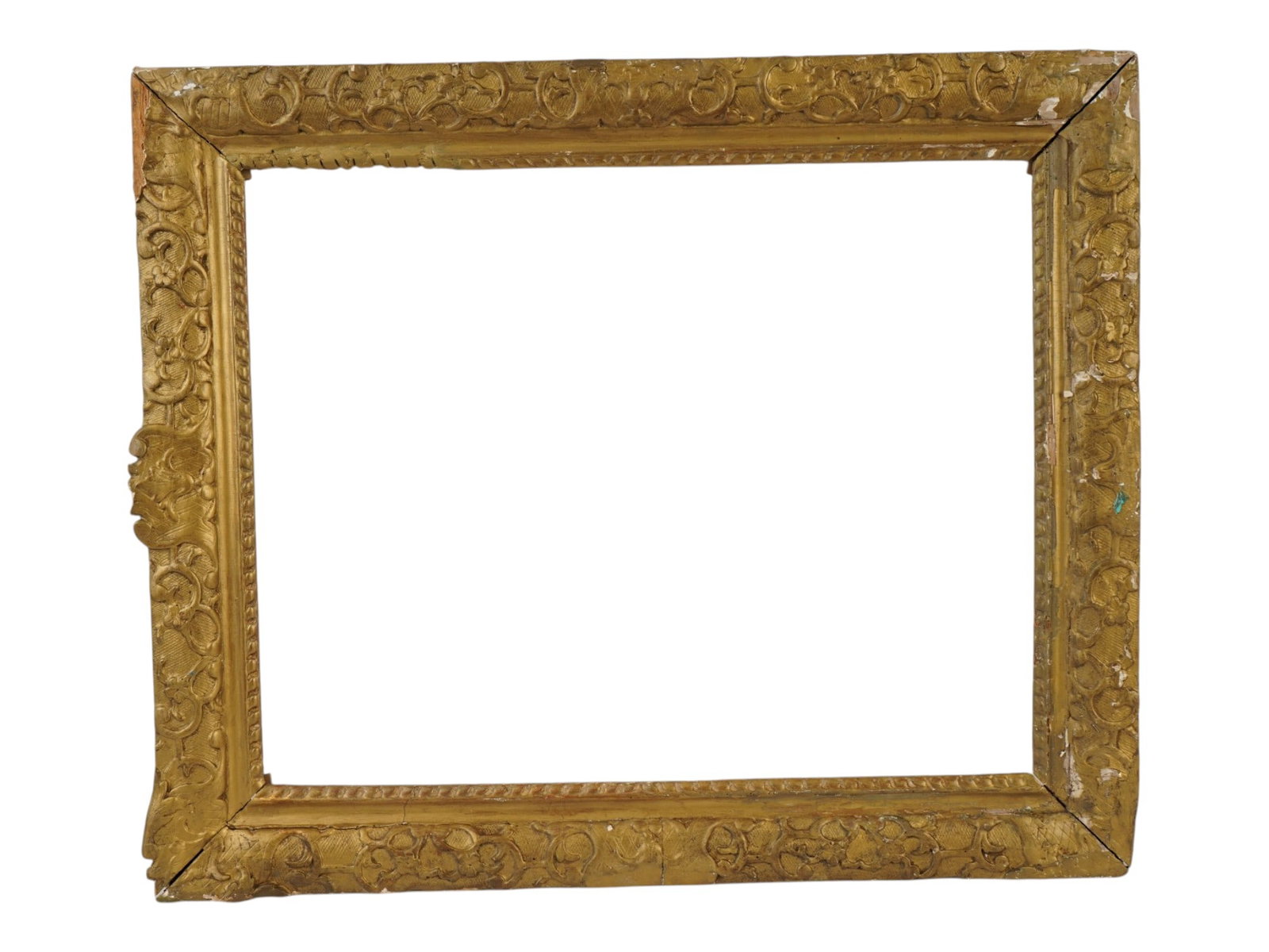VINTAGE ORNATE GILT WOODEN PAINTING FRAME (1 of 6)
