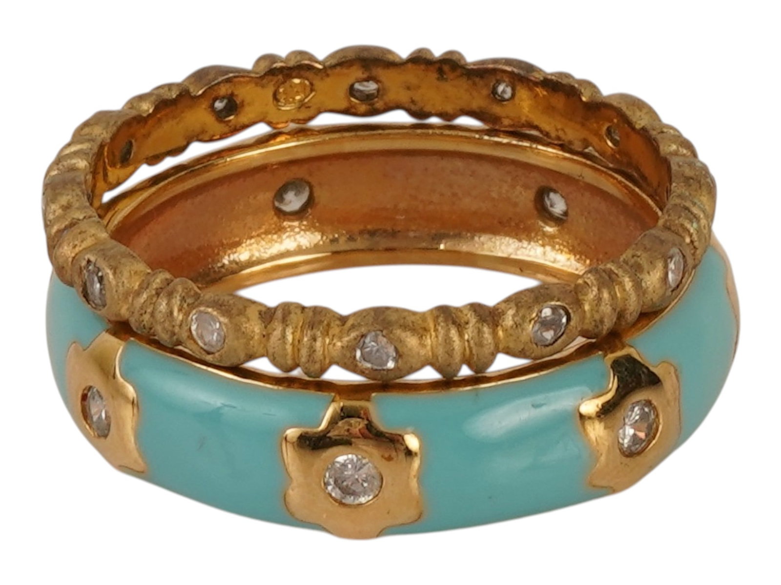 TWO VINTAGE STERLING SILVER RINGS WITH DIAMONDS: A vintage ring duo comprising two sterling silver rings, both marked, including a wide turquoise blue enamel band with elevated star-flower motifs and round white diamonds. The second ring is a slim, 