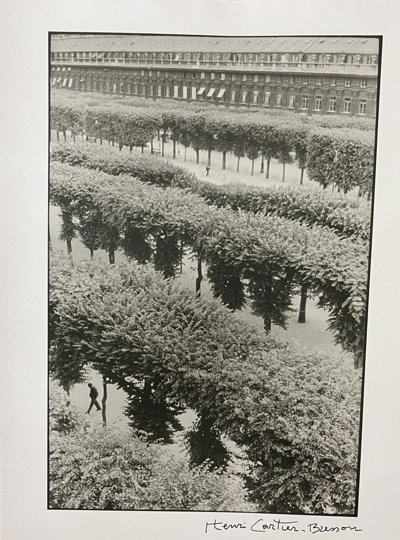 HENRI CARTIER-BRESSON, "JARDINS DU PALAIS ROYAL (PARIS) (1 of 2)