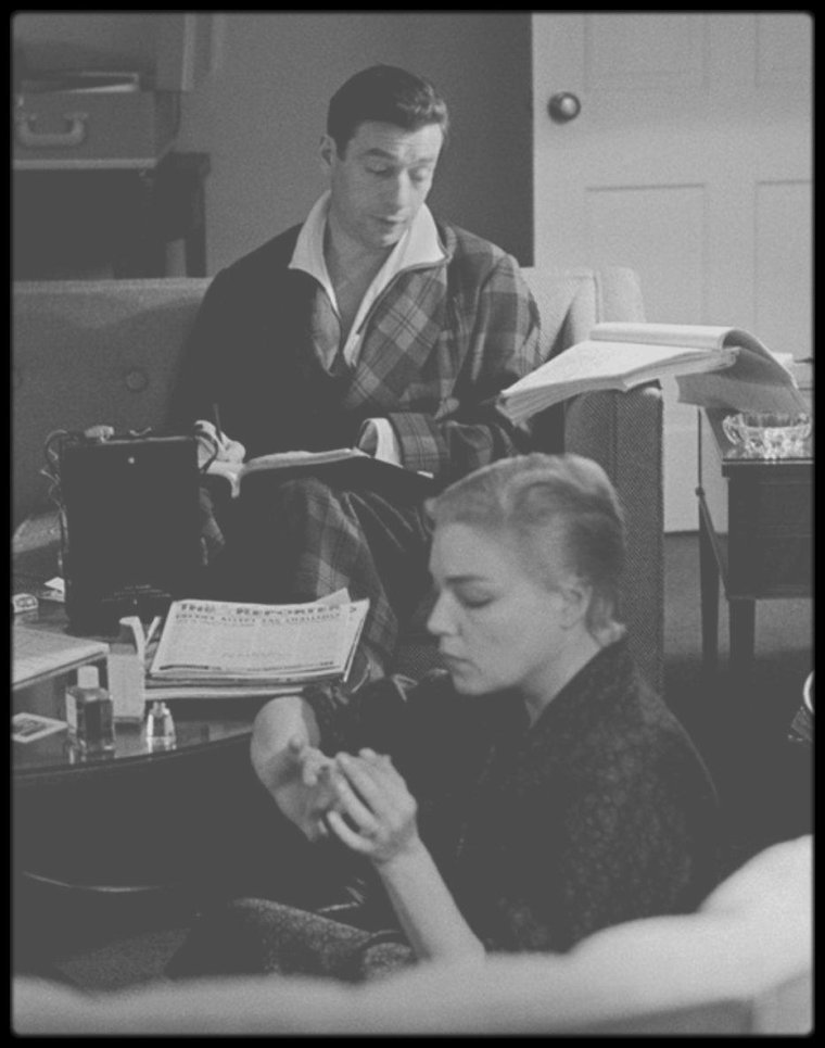 BRUCE DAVIDSON, "Montand/Signoret". Year 1960: Montand/Signoret. Year 1960. Gelatin silver printSize cm 24 x 16 ca. Titled, dated and Bruce Davidson stamp on the back. Provenance: Bruce Davidson Studio; Private Collection (France); Private Collect