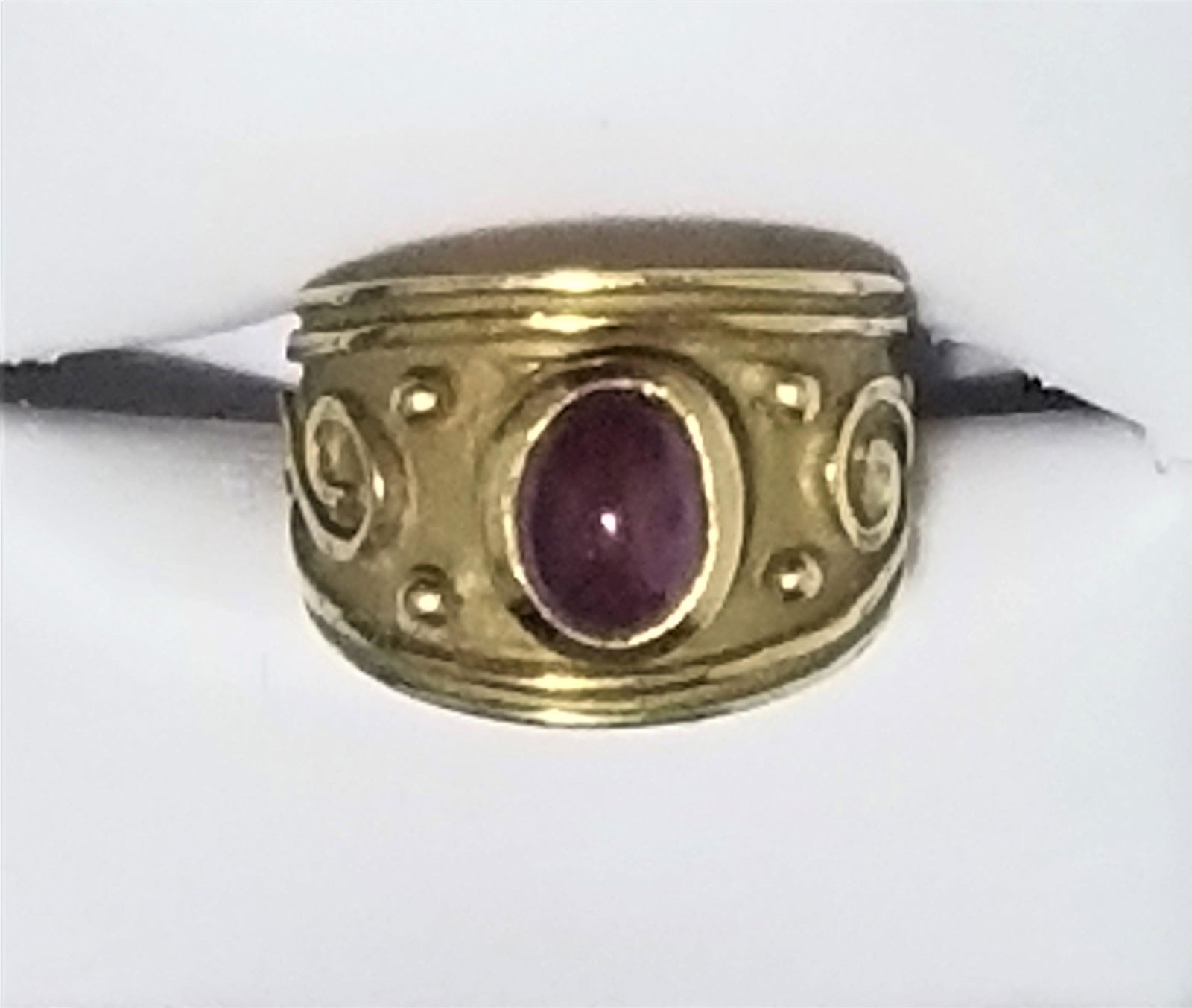 Beautiful Art Deco 14 KT Gold Ruby Cabochons Ring (1 of 6)