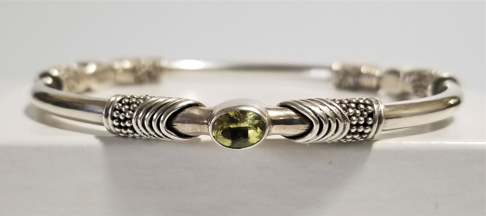 B.A 925 Sterling Silver 3 Stones Bracelet (1 of 6)