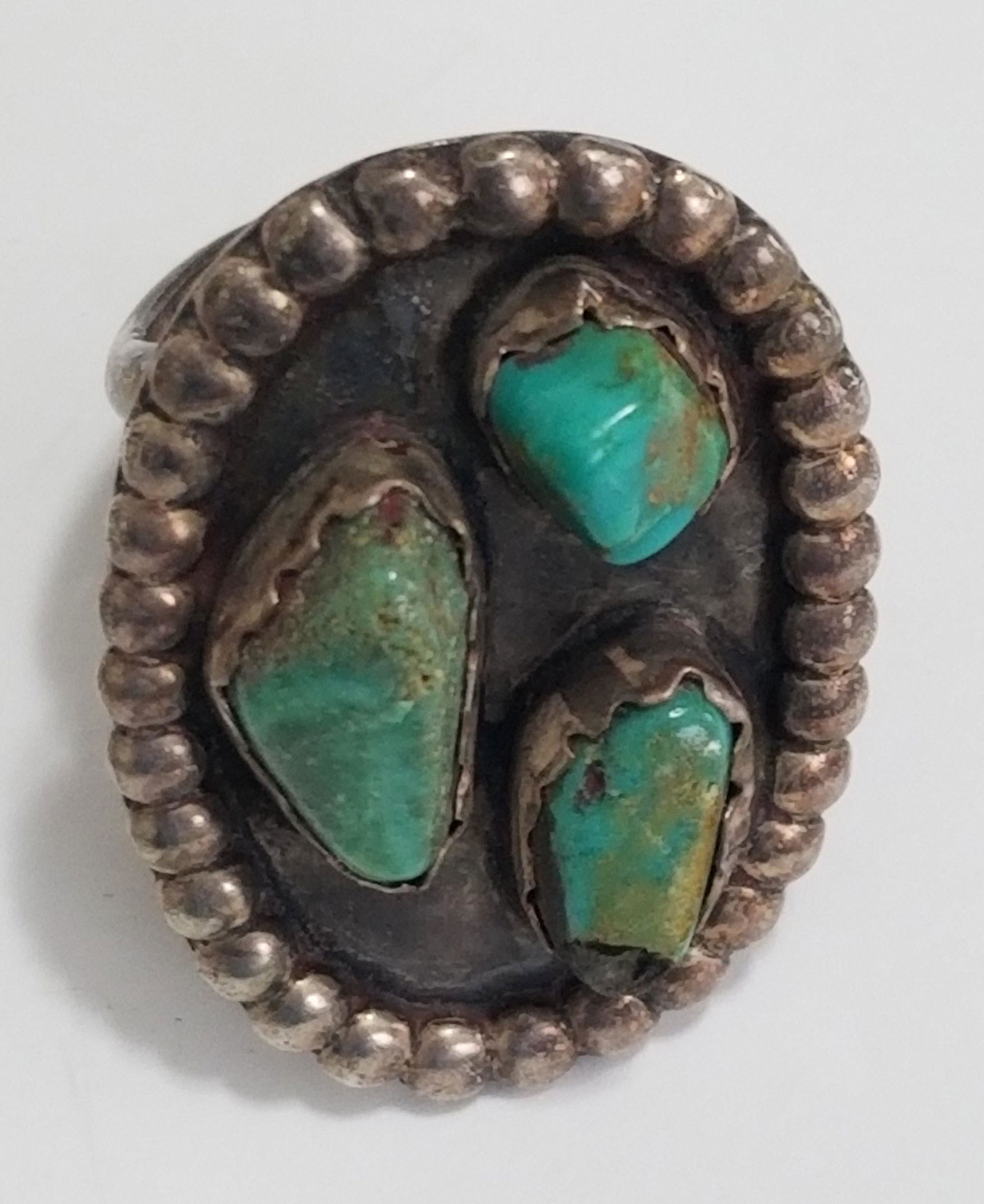 Beautiful Navajo Sterling Silver Turquoise Green Ring (1 of 6)