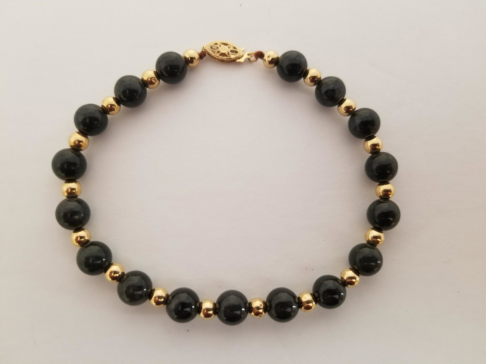 Beautiful WW Black Onyx 14 KT Gold Bracelet (1 of 5)