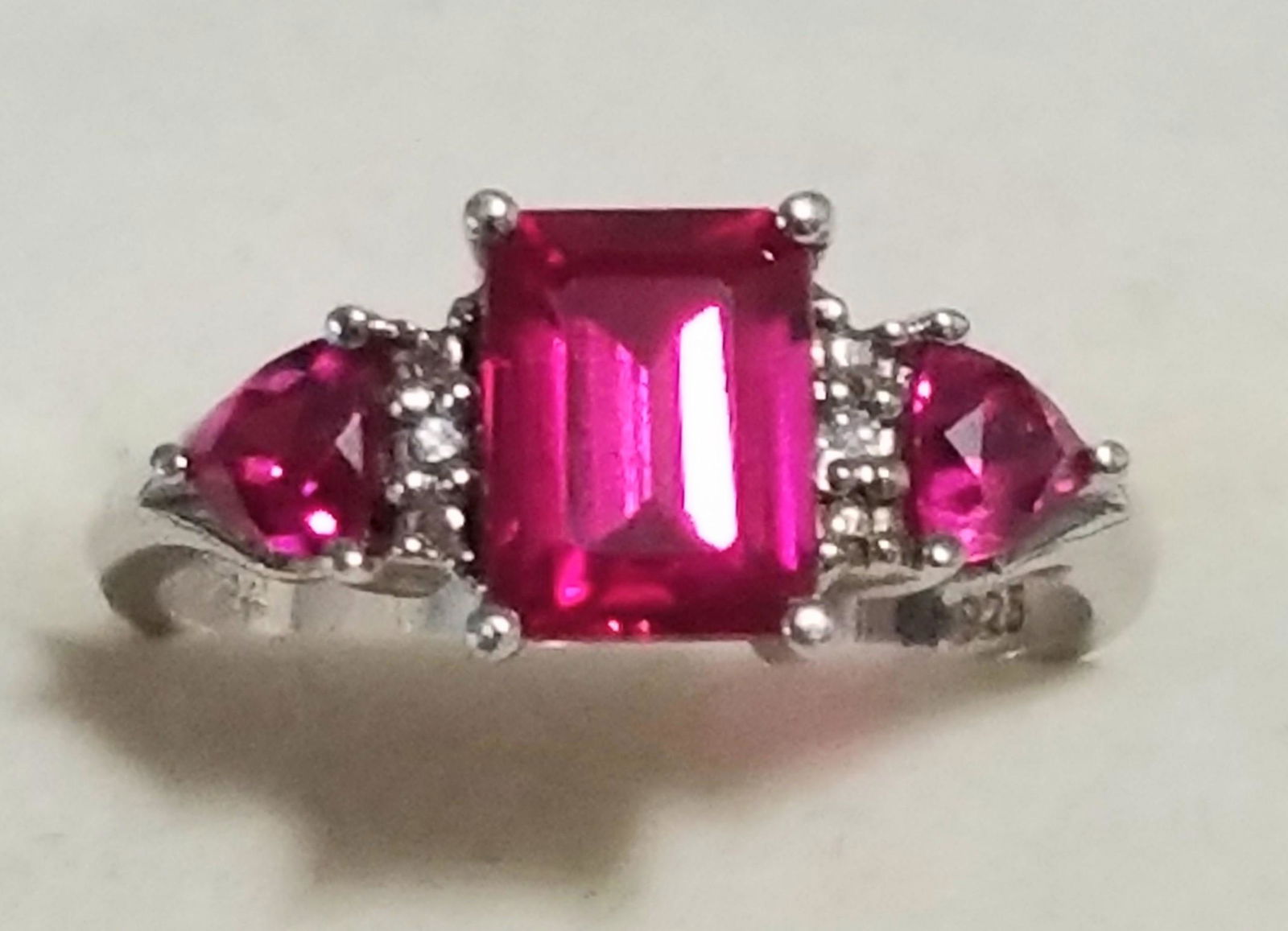 Beautiful 925 Silver Red Ruby Ring (1 of 5)