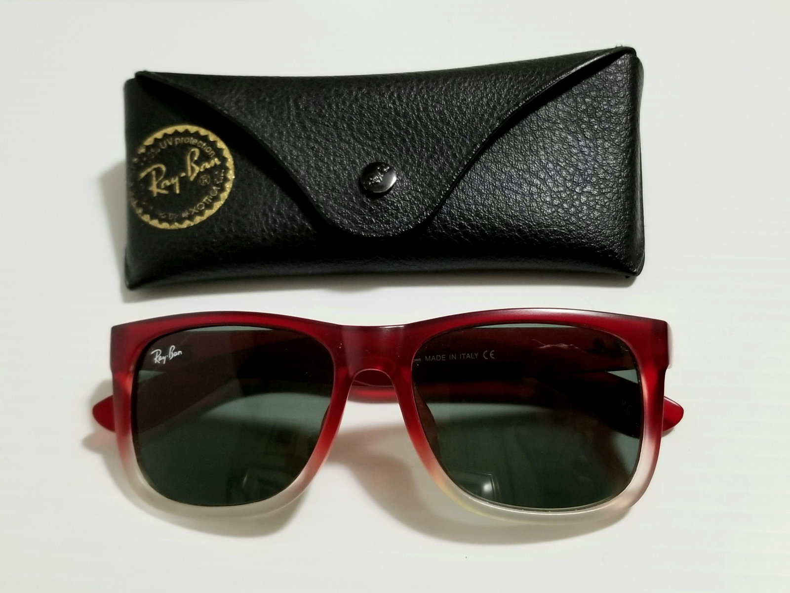 Original Justin Italy Rayban Sunglasses: Beautiful Justin red gradient rubben, made in Italy RB 4165, original sunglasses, otiginal leather case. Value: $180