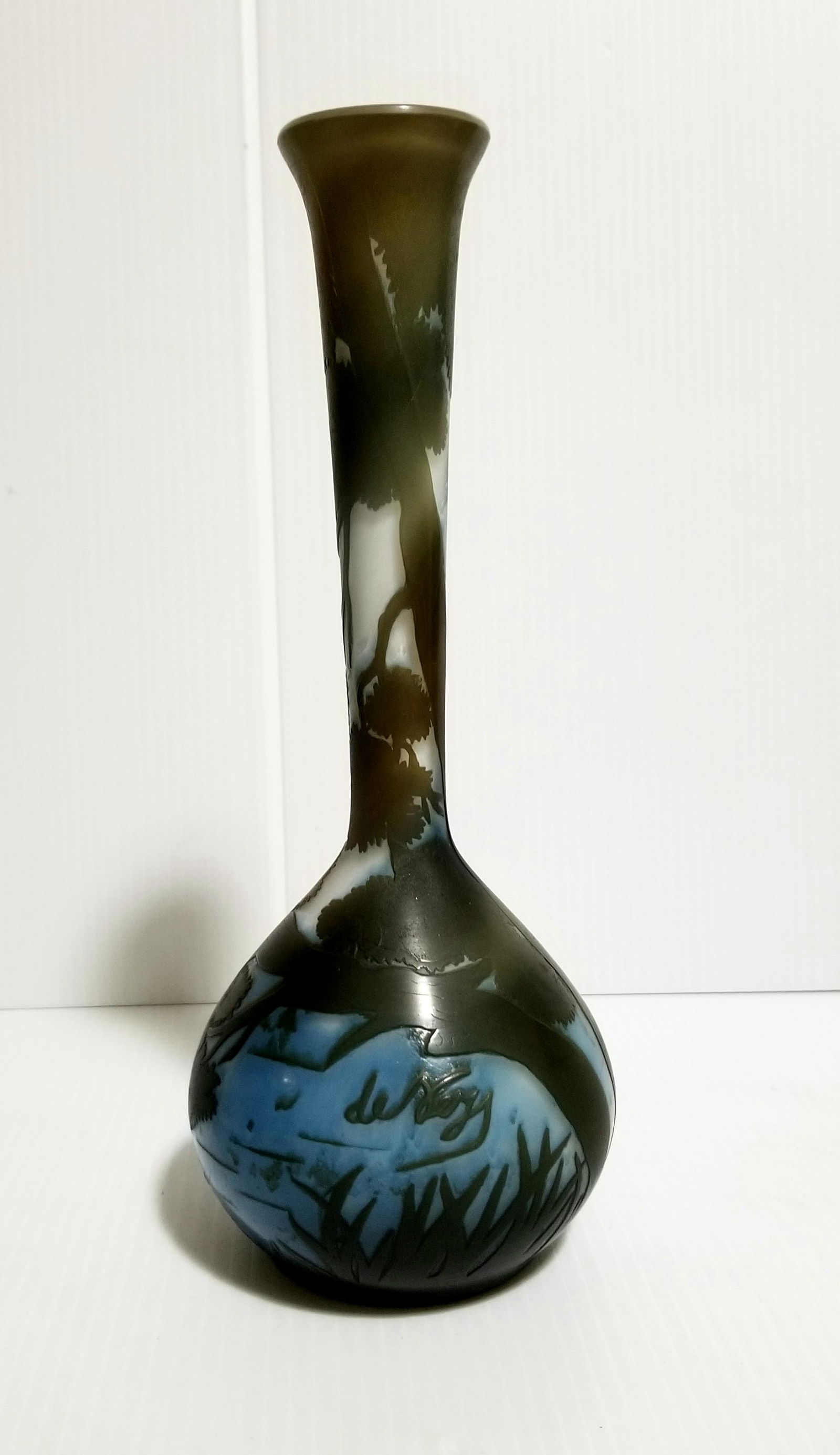 Beautiful Cameo Cut Acid Crystal Signed Vase (1 of 7)