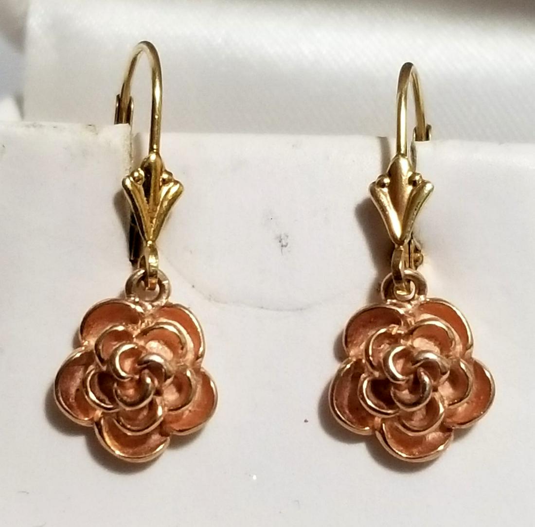 Michael Anthony 14 KT Flower Earrings: Beautiful Michael Anthony 14 KT yellow gold pink flowers earrings, 1.8 dwt, 2.8 grams, 1 x 3/8 inches