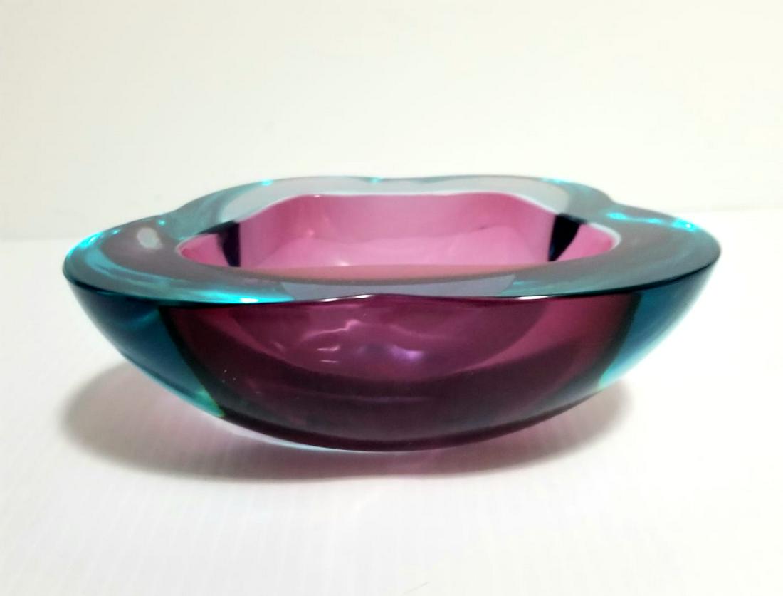 Beautiful Italian Murano Glass Ashtray (1 of 5)