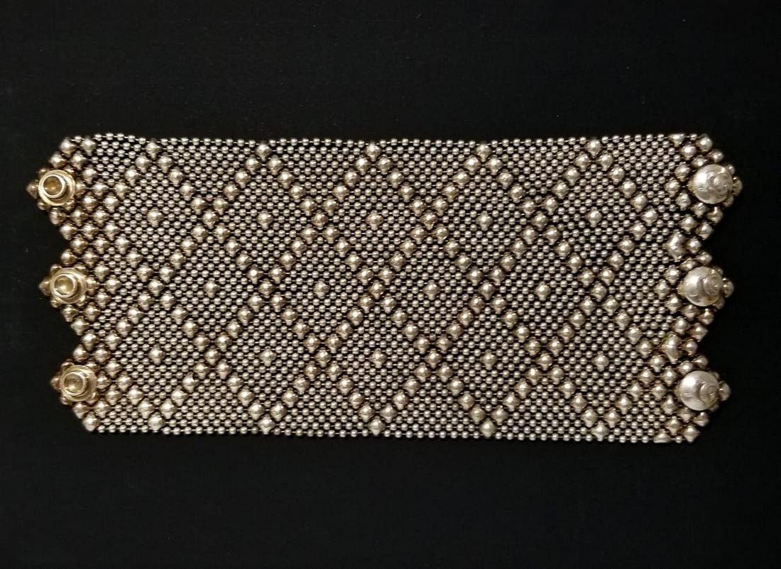 Sergio Gutierrez Liquid Metal Design Stone Crystal (1 of 3)