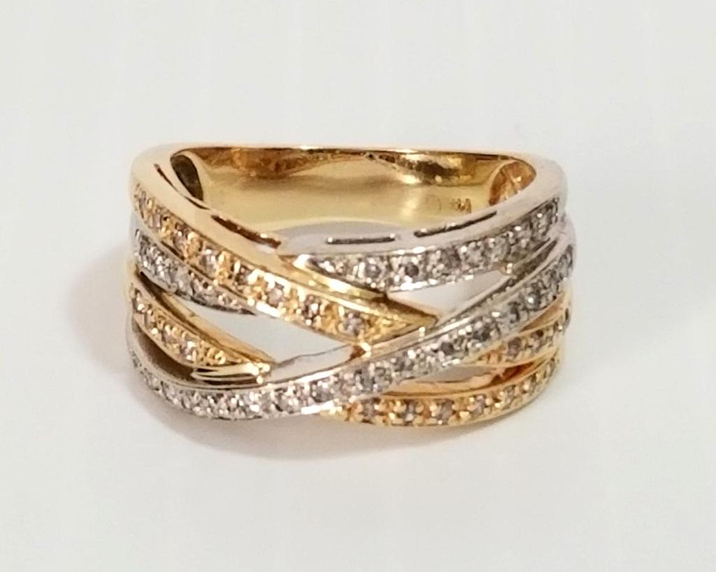 Amazing 14 KT Gold and Silver Diamond Ring (1 of 6)
