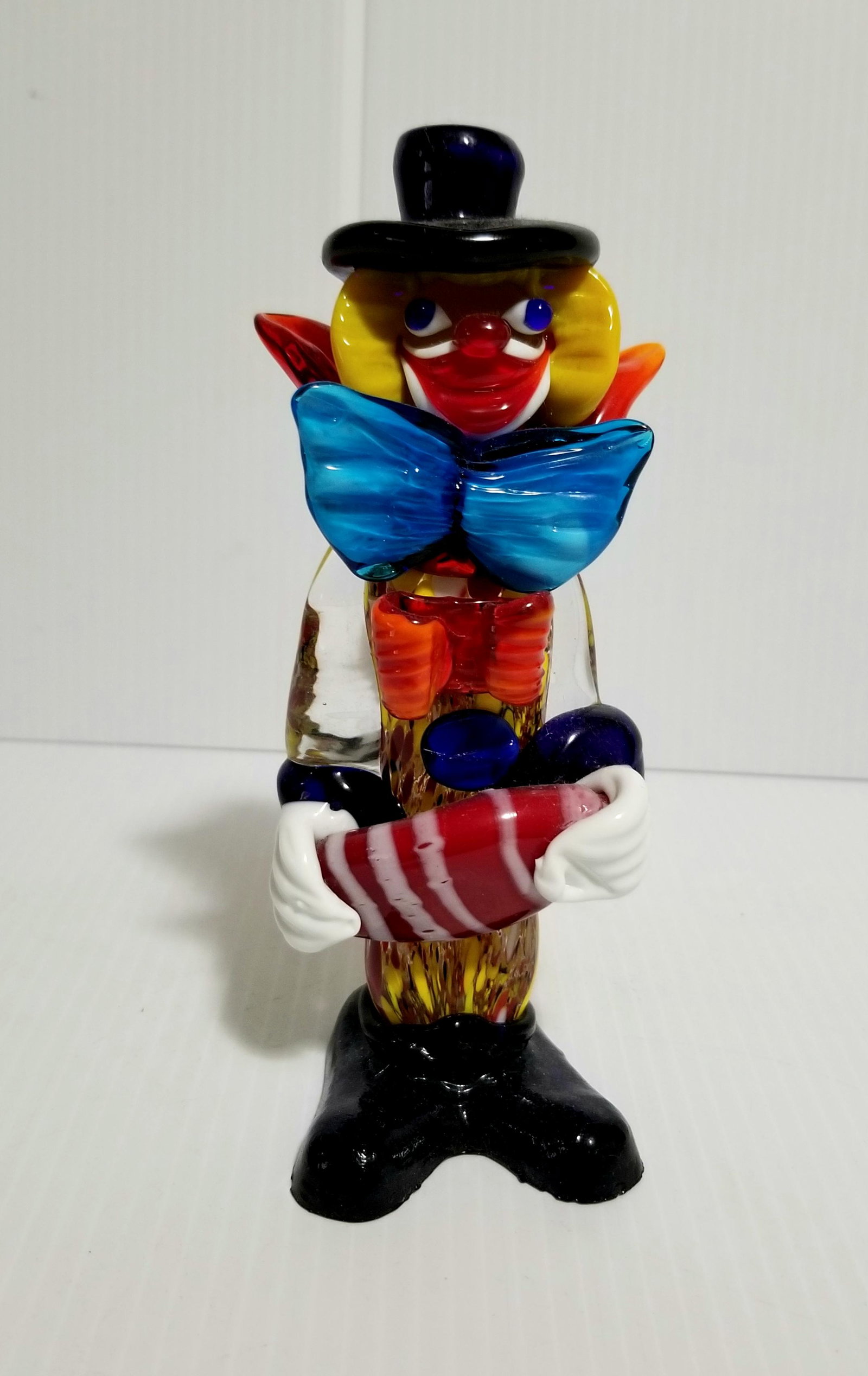 Murano Italy Art Clown Figurine: Beautiful multicolor murano art clown figurine, 6 1/2 x 3 x 2 1/4 inches