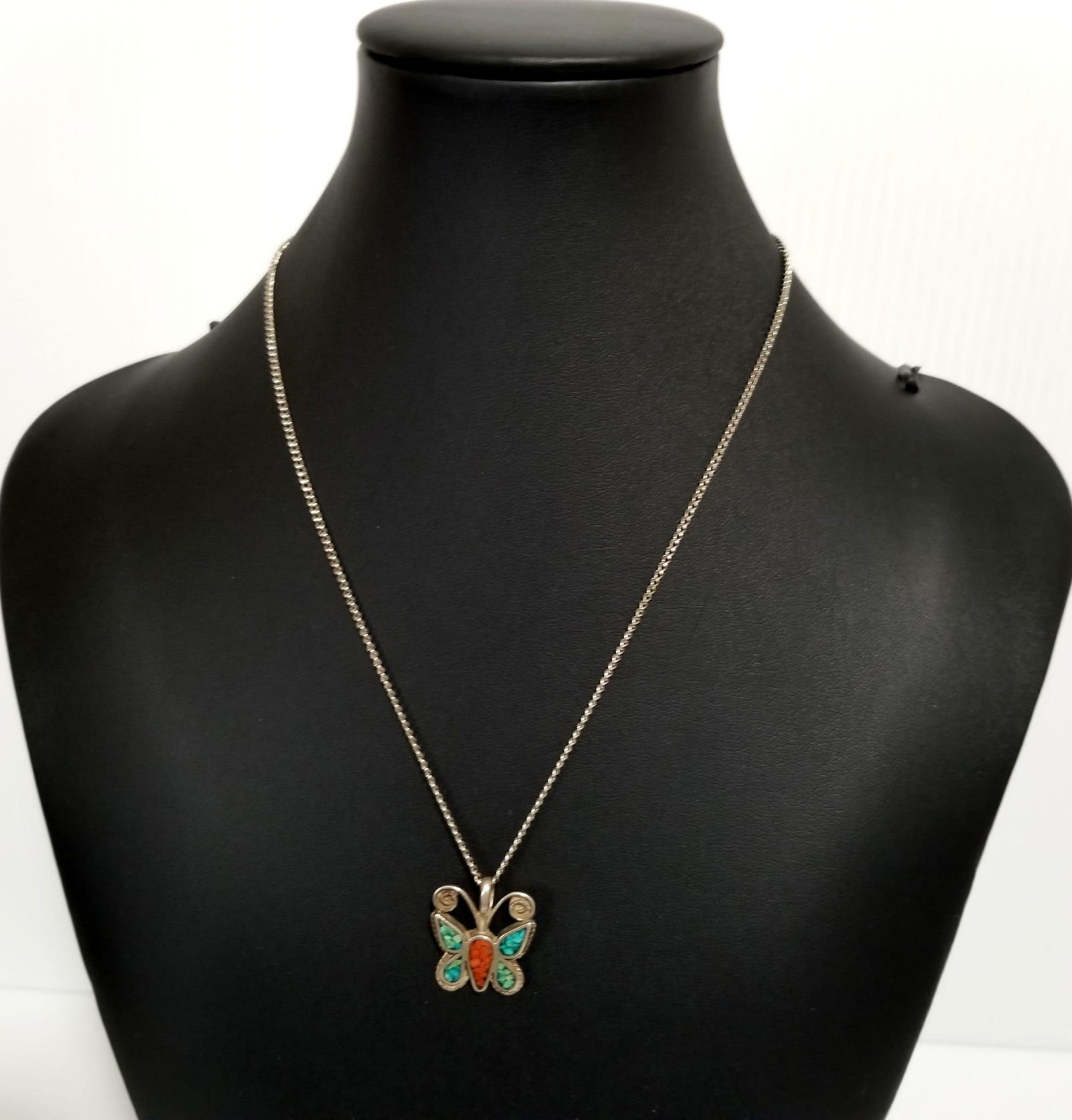 Amazing 925 Sterling Butterfly Turquoise Necklace (1 of 5)