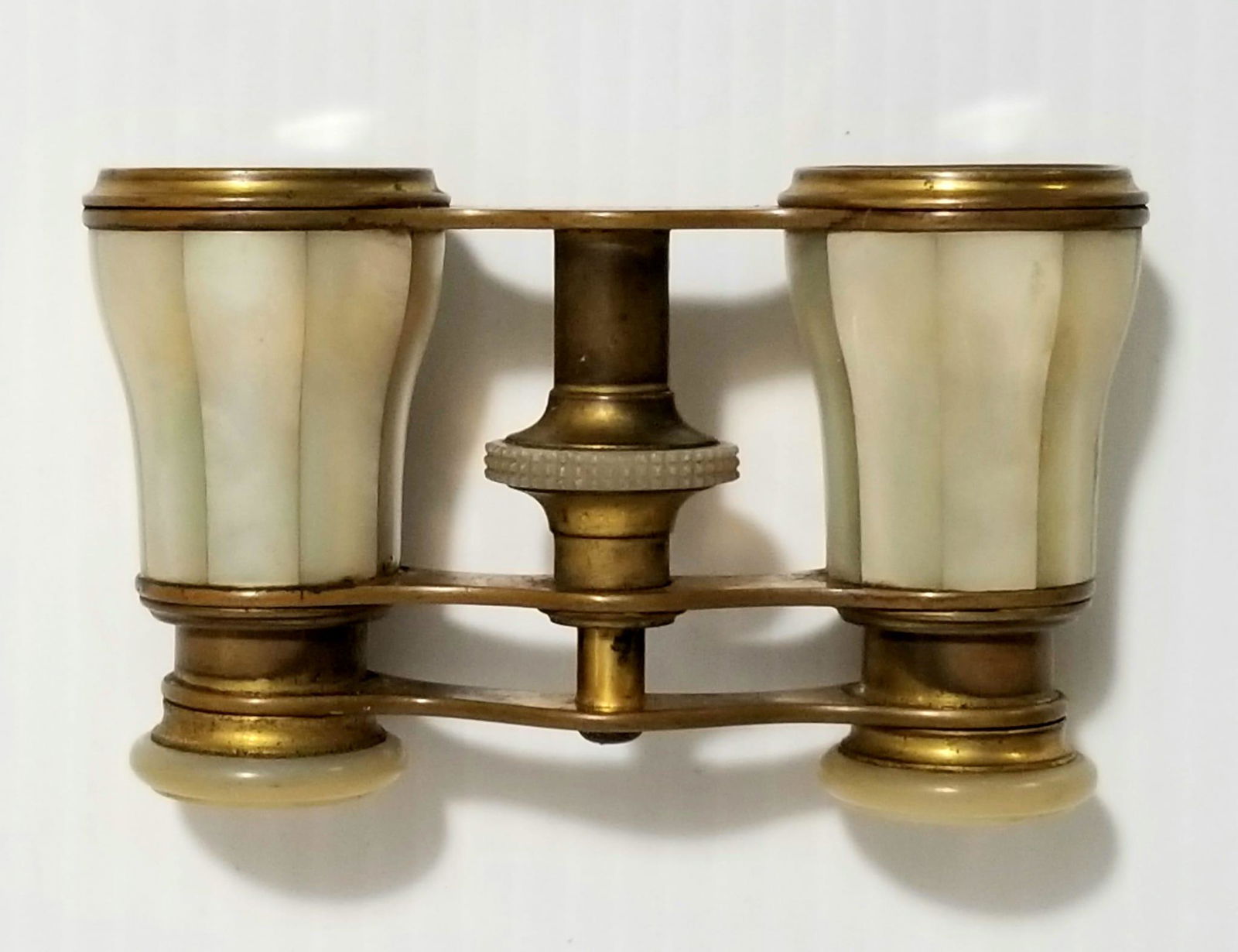 Antique Lemaire Mother of Pearl French Binoculars (1 of 8)