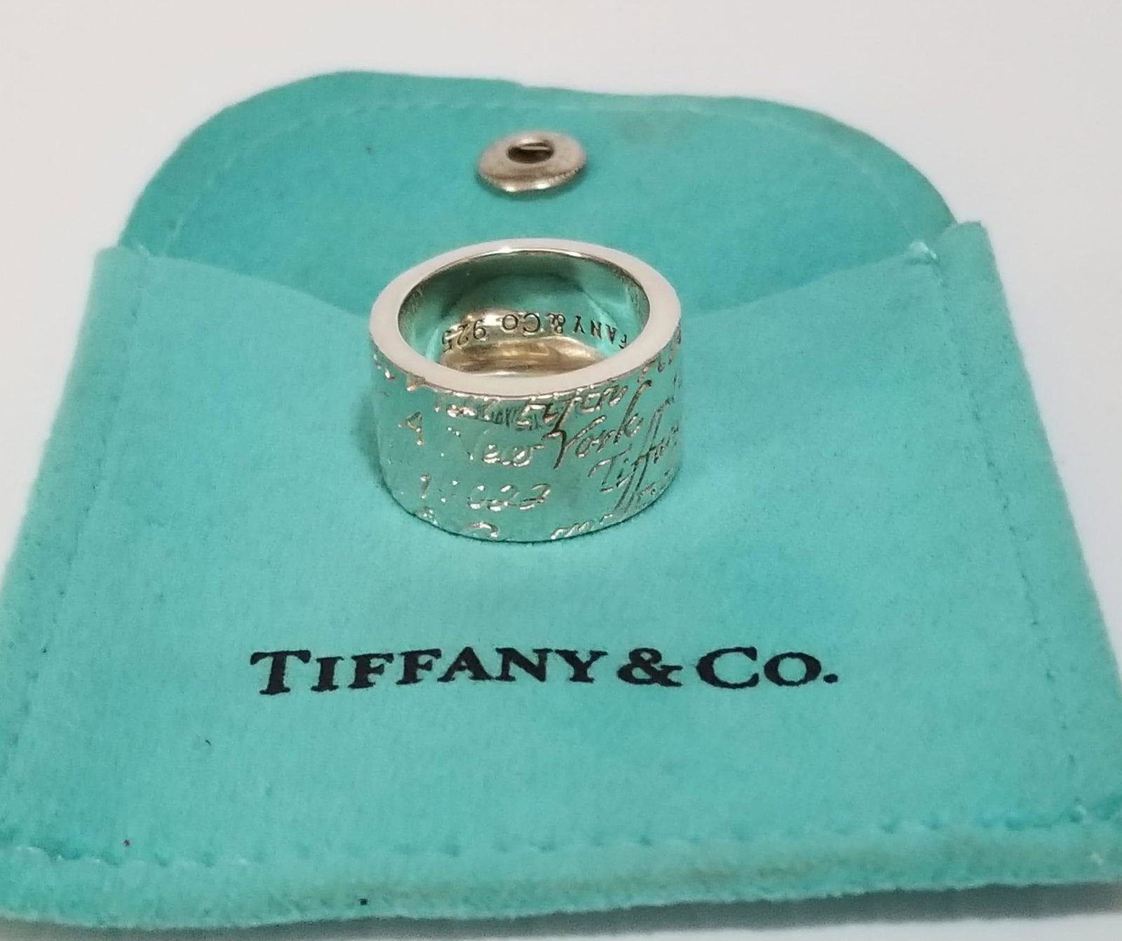 Amazing Tiffany & Co. 925 Ring (1 of 6)