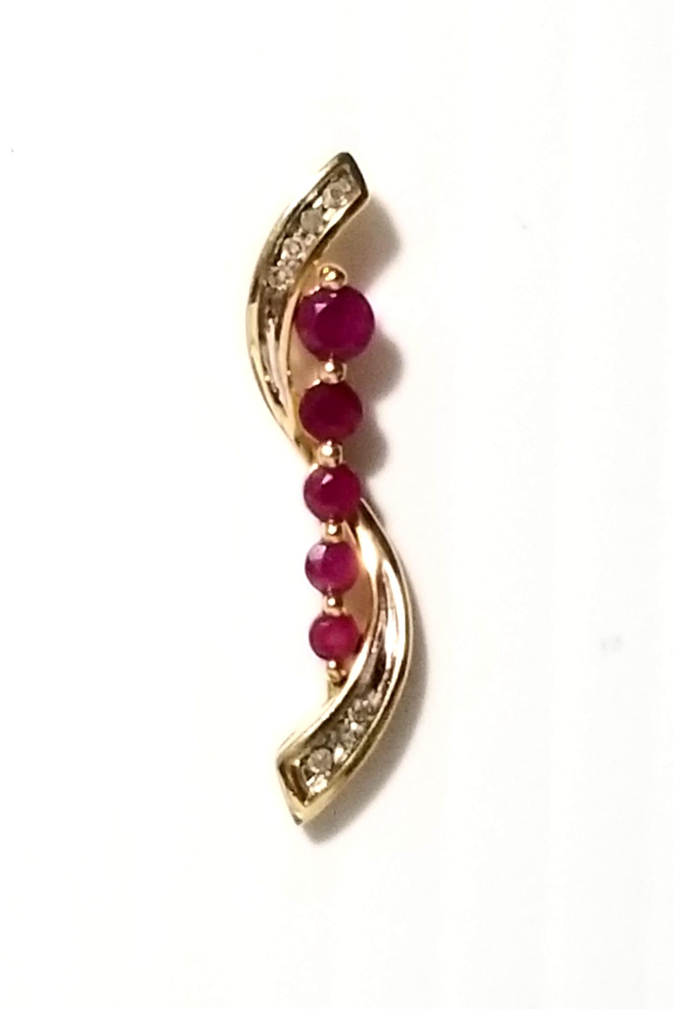 Amazing 10 KT Red Ruby Diamond Pendant (1 of 6)