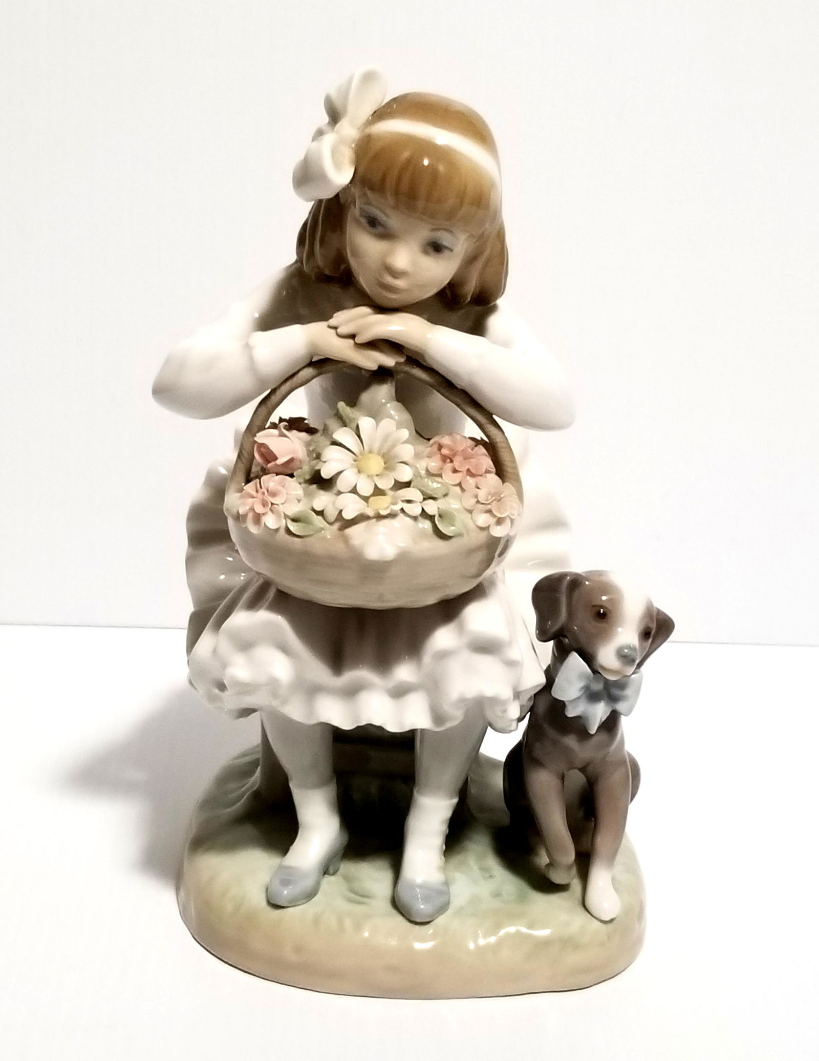 Amazing Lladro Girl, Dog & Flowers Figurine (1 of 6)