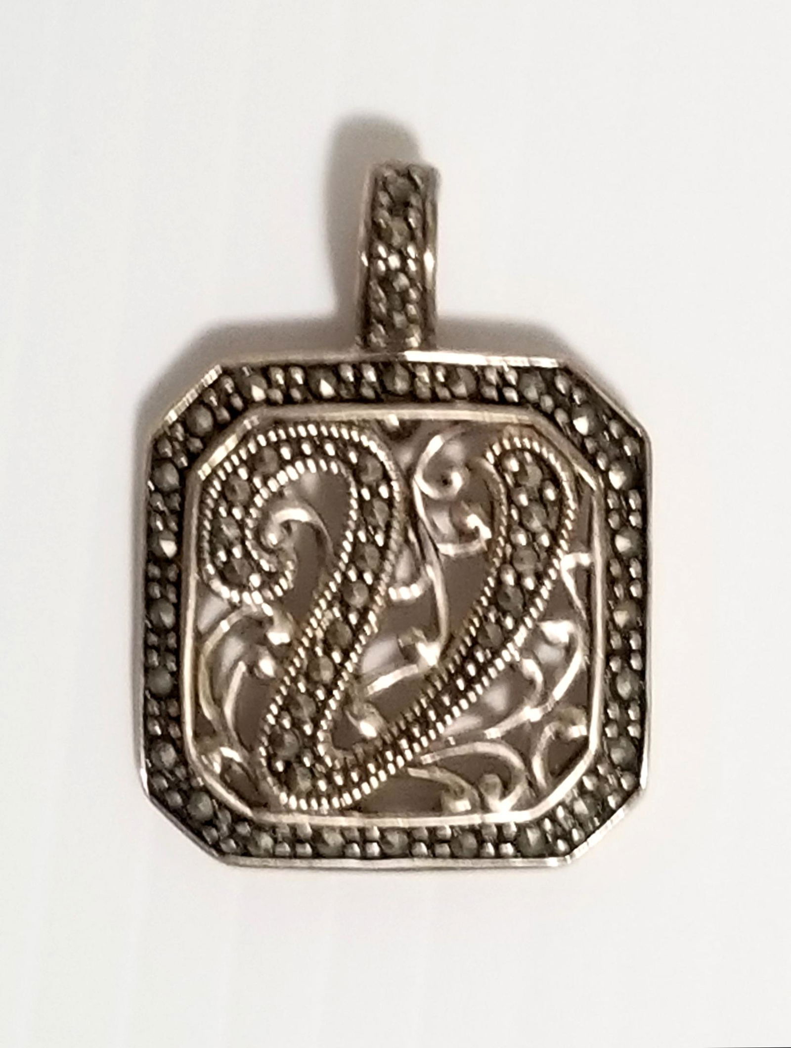 Amazing 925 Sterling Marquesite Pendant (1 of 6)
