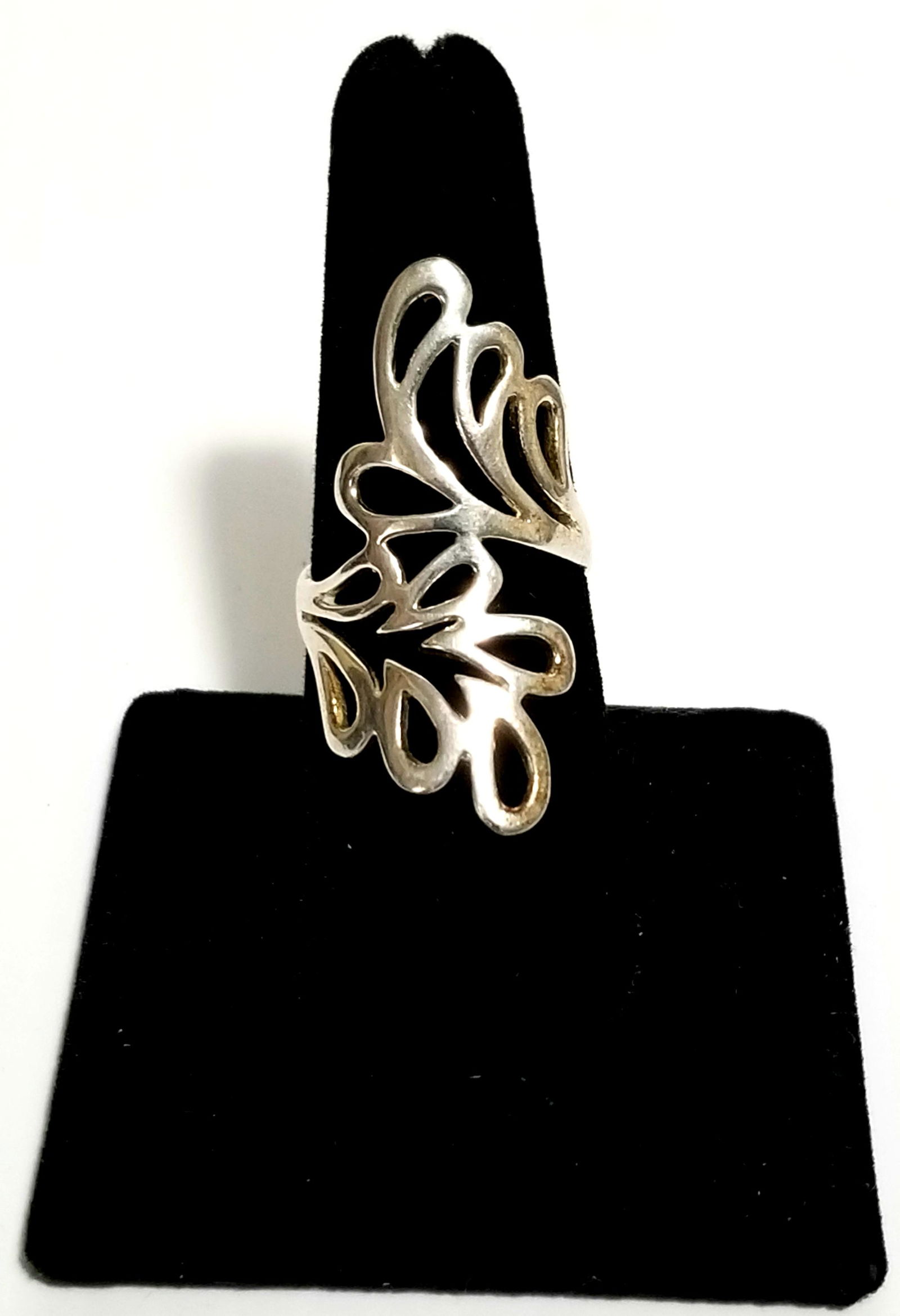 Amazing 925 Sterling Silver Ring (1 of 5)