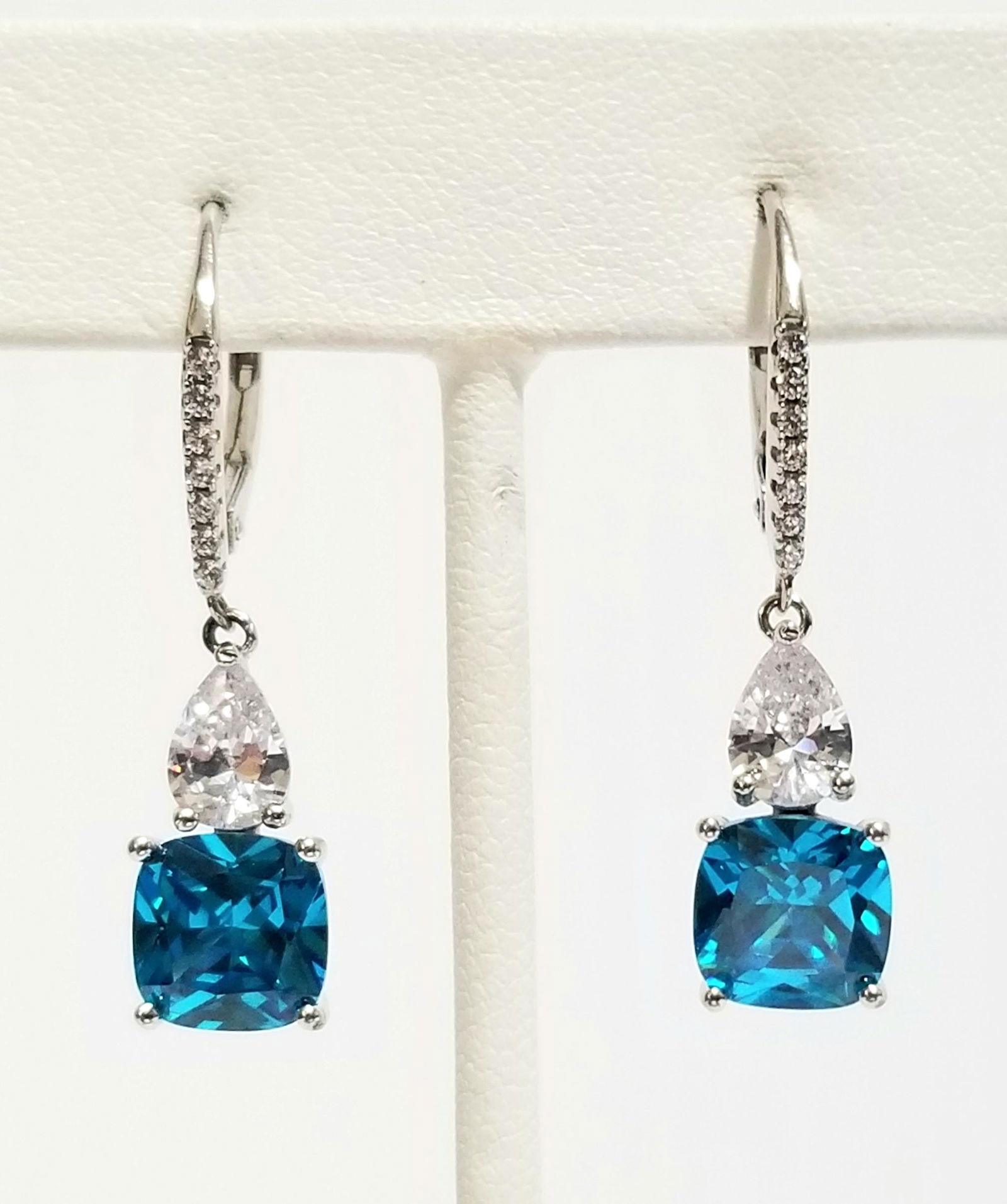 Amazing 925 Sterling Blue Stone Earrings (1 of 6)