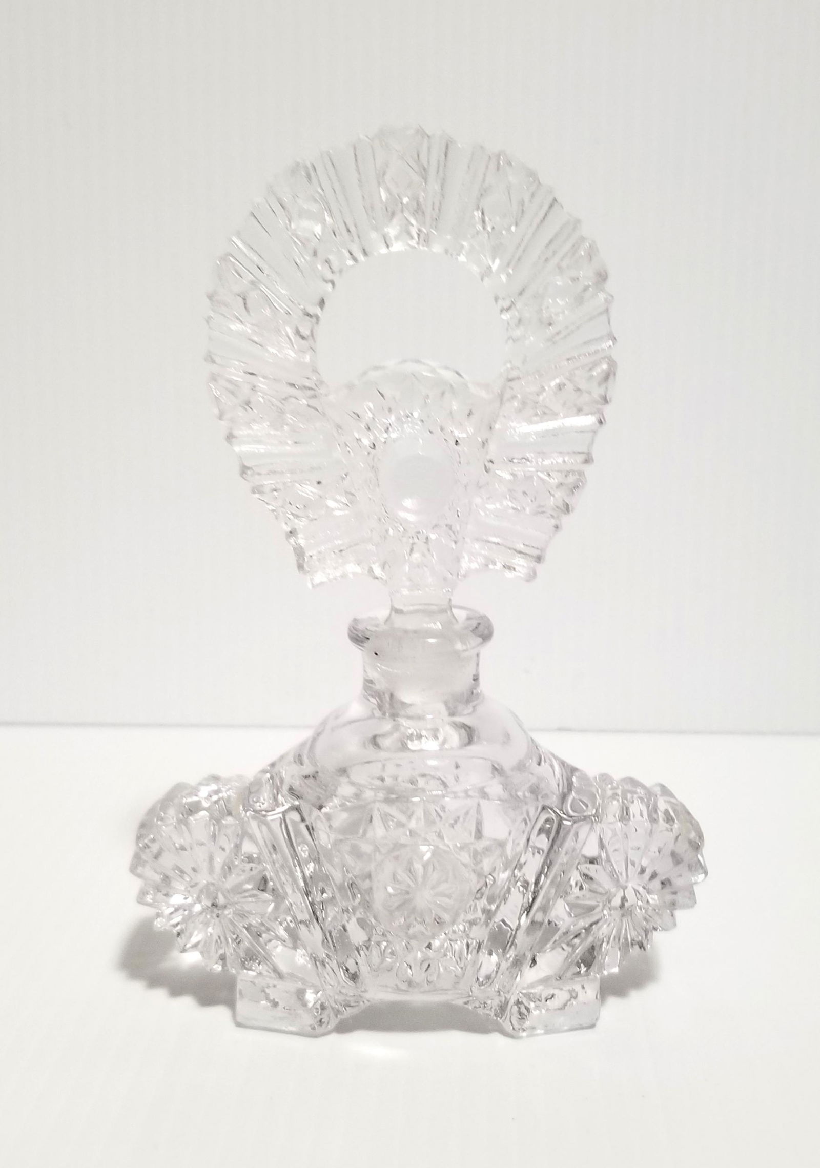 Amazing Art Deco Crystal Perfume Bottle (1 of 5)