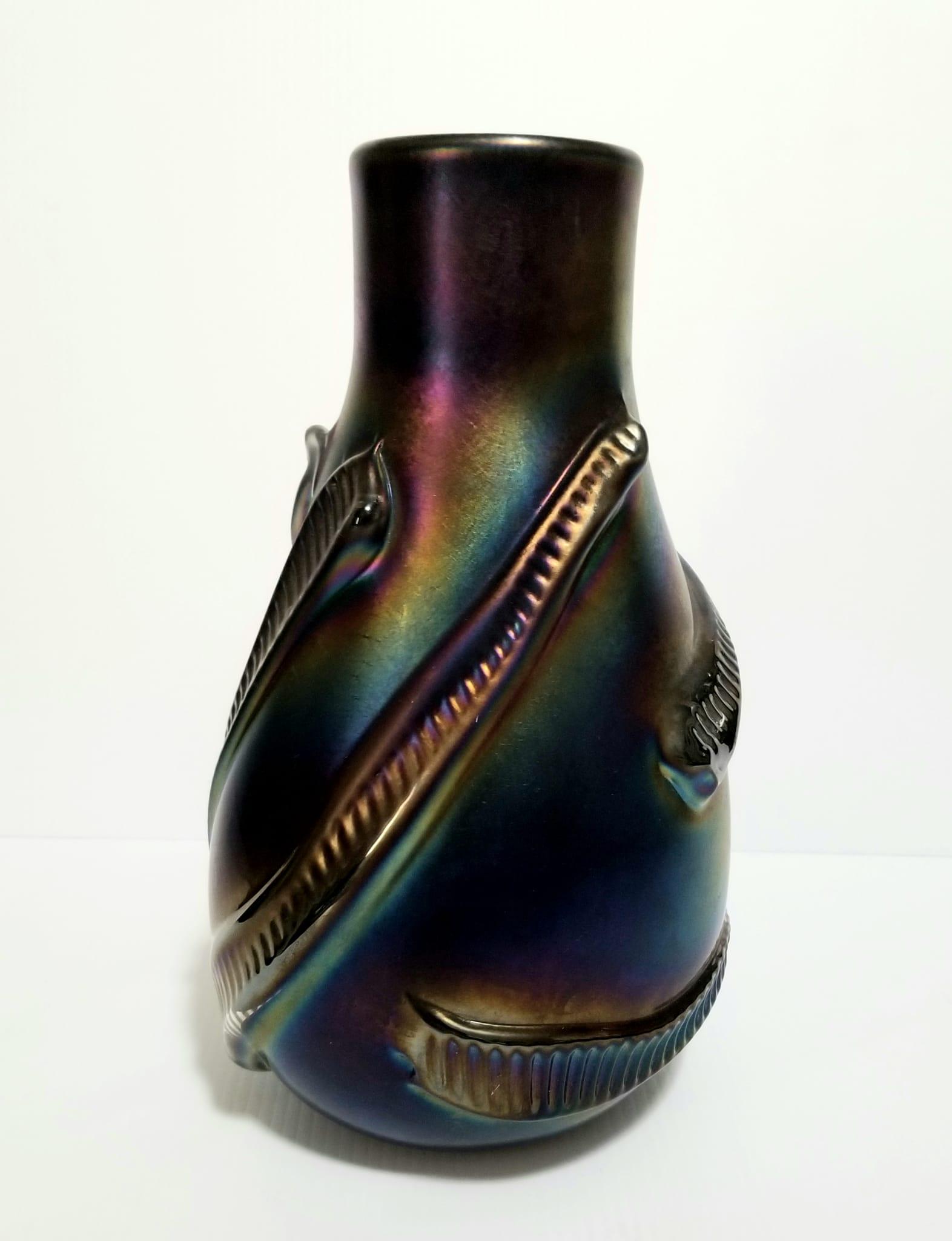 Vintage Hat Iridescent Art Glass Vase: Beautiful Hat iridescent art glass vase, 12 x 6 1/2 inches round diameter, signed HAT, Herb A. Thomas