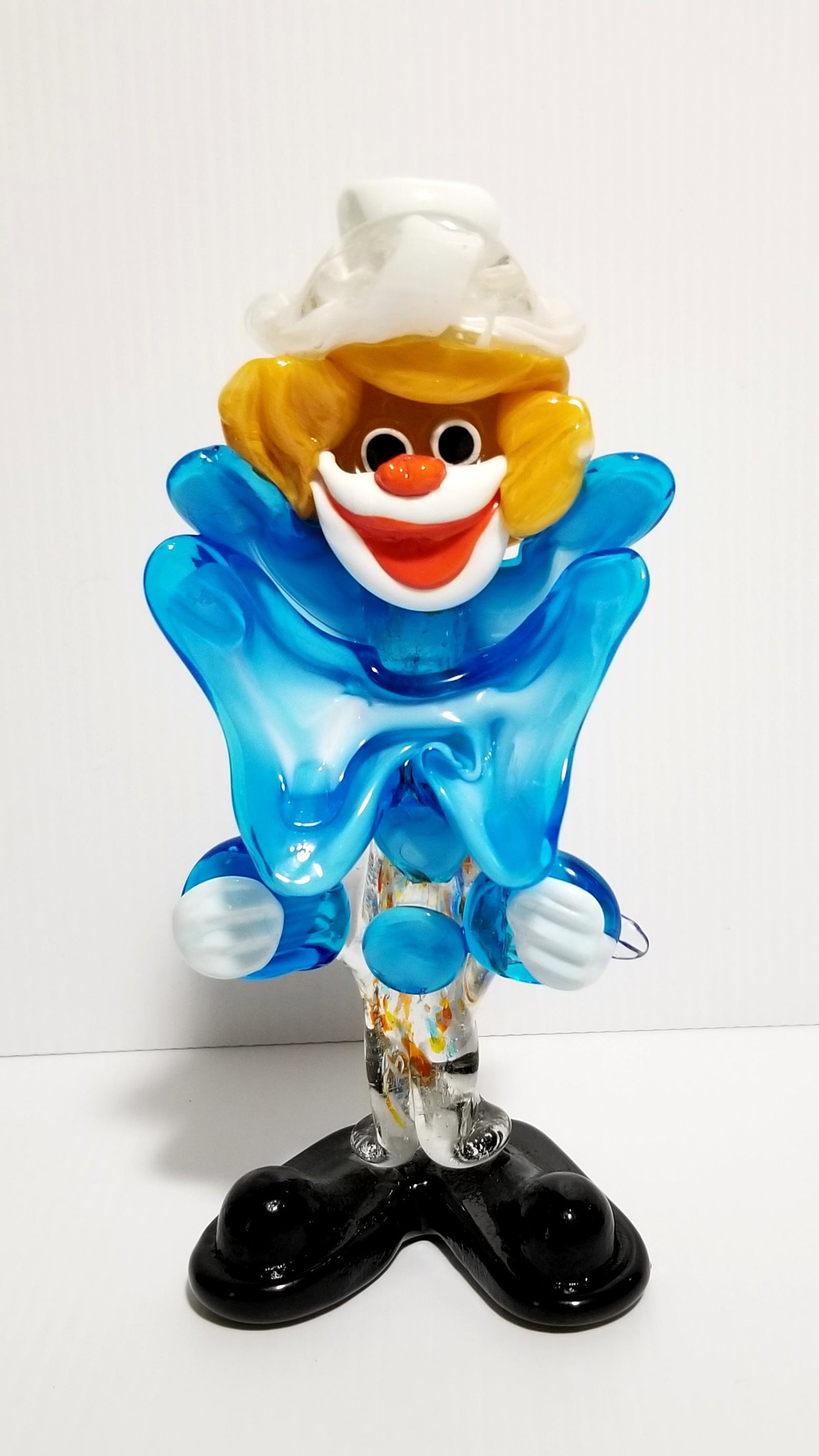 Amazing Murano Clown Art Glass: Beautiful murano clown art glass, 8 x 3 1/2 x 2 1/2 inches.