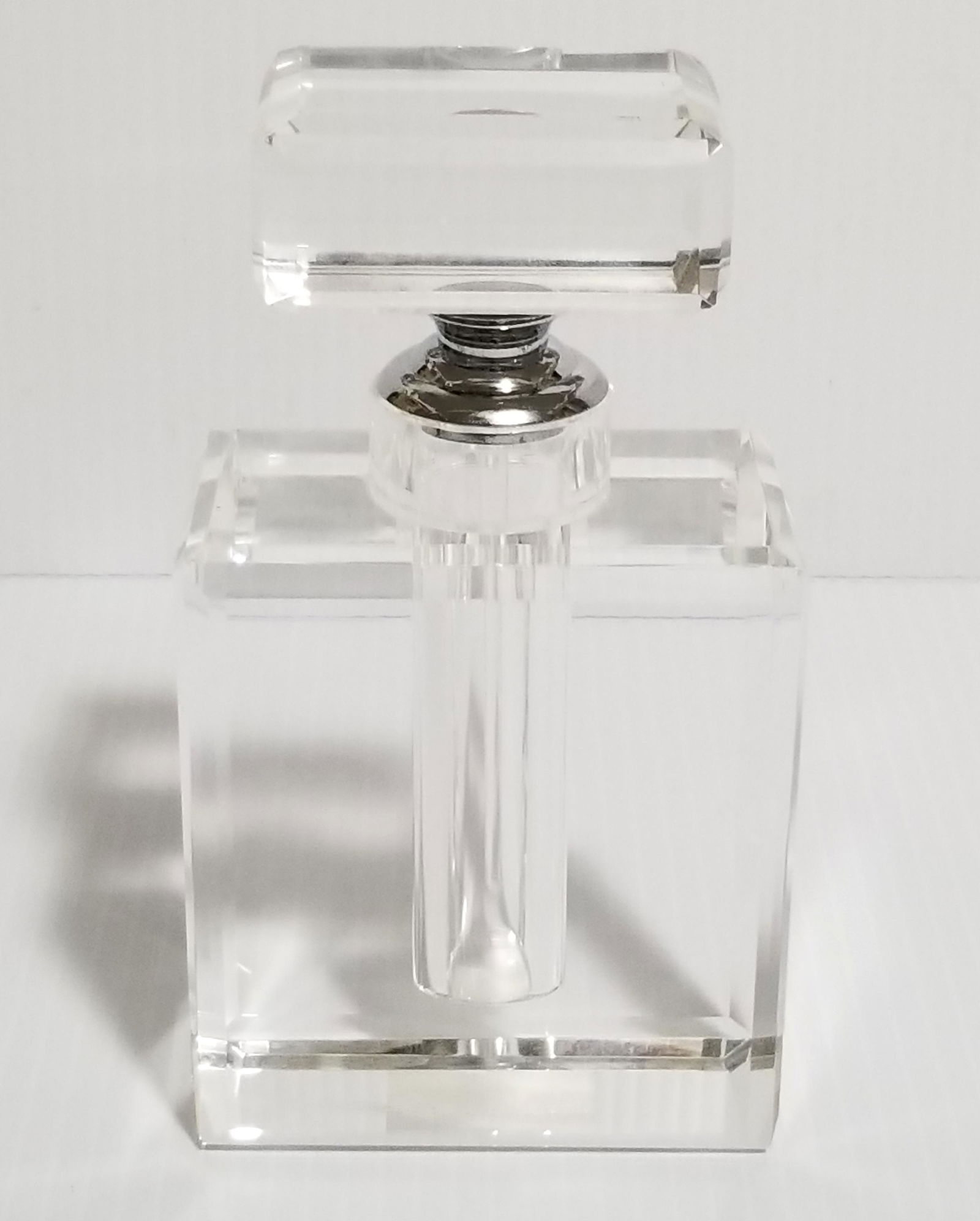 Amazing Cut Crystal Perfume Bottle (1 of 7)
