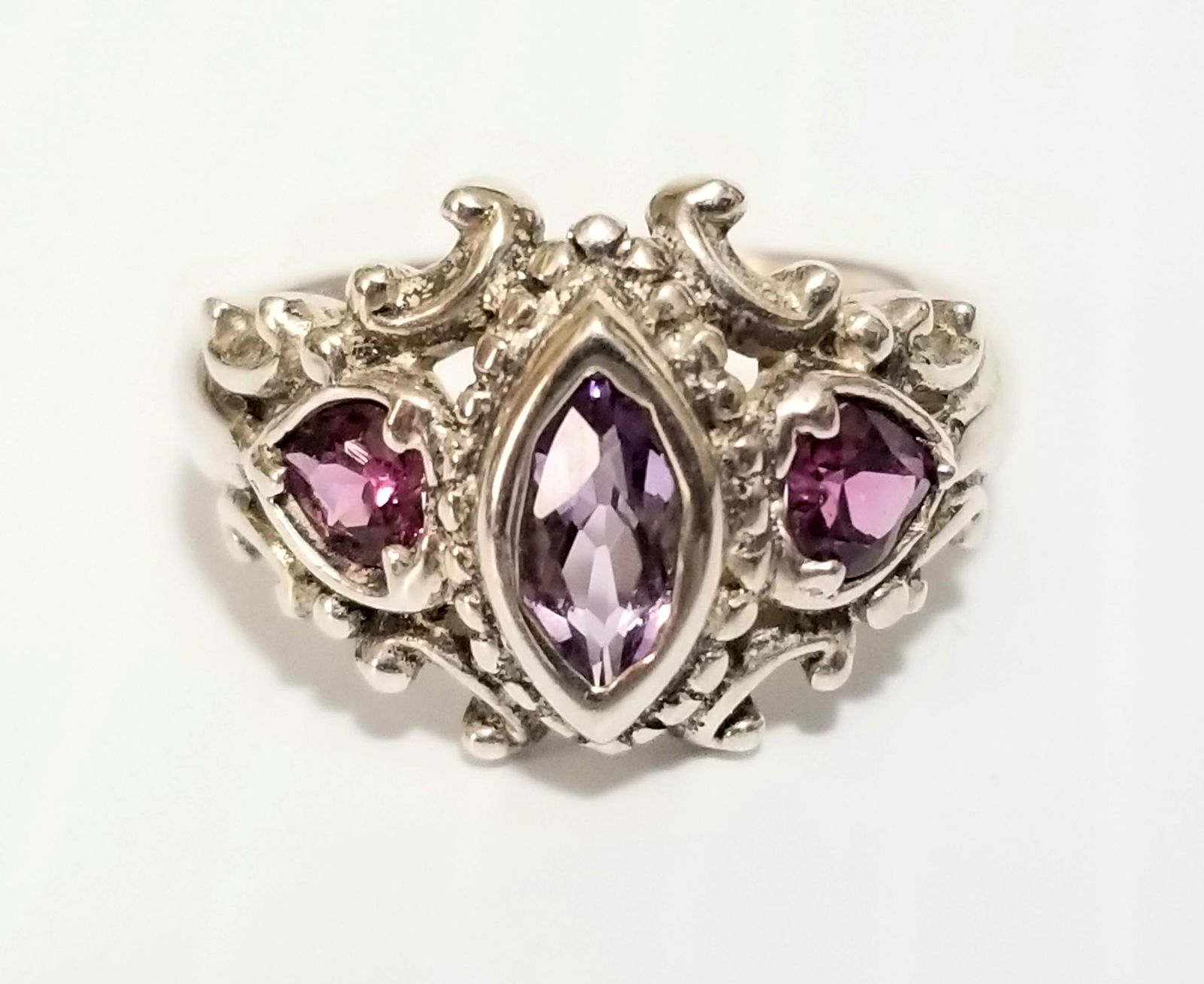 Amazing 925 Sterling Amethyst Ring (1 of 5)