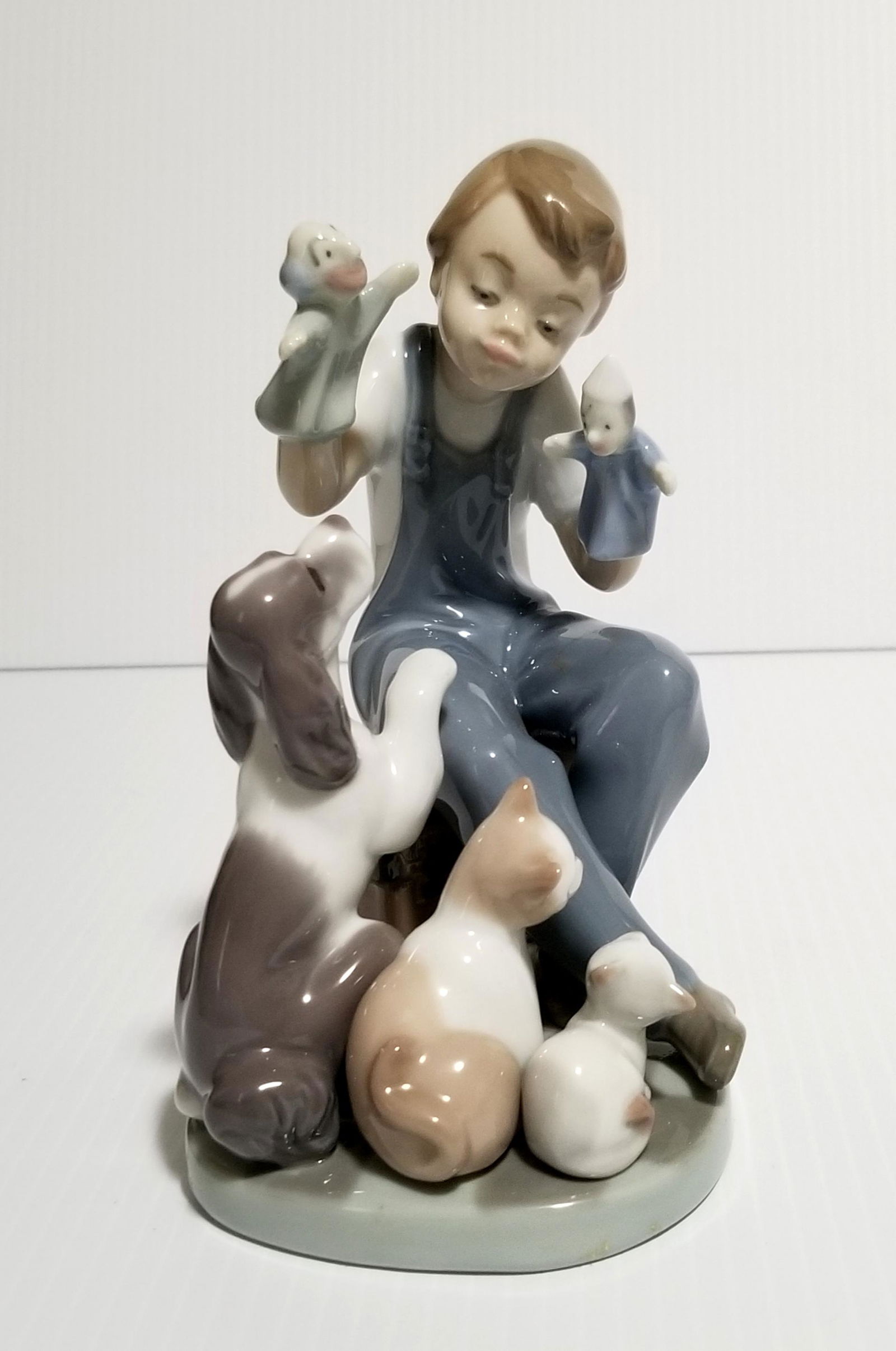 Amazing "Puppet Show" Lladro Porcelain (1 of 9)