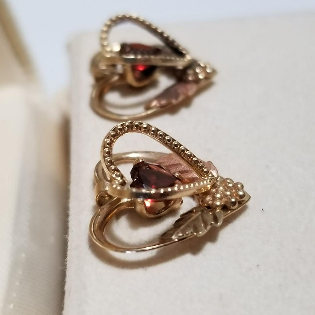 Beautiful 10 KT Yellow and Pink Gold Garnet Earrings (1 of 5)