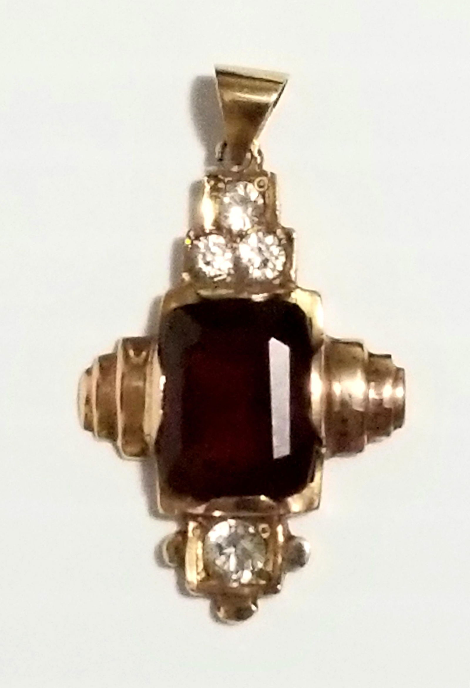 Amazing 10KT Ruby Diamond Pendant (1 of 9)