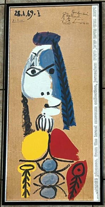 Amazing Pablo Picasso 1970 Multicolor Poster: Nice Pablo Picasso 1970 multicolor dedication poster, signed in ink, 20-02-70. 40 x 19 inches. Provenance: private owner. Biography: 1881 - 1973. The Spanish painter, graphic artist and sculptor Pablo