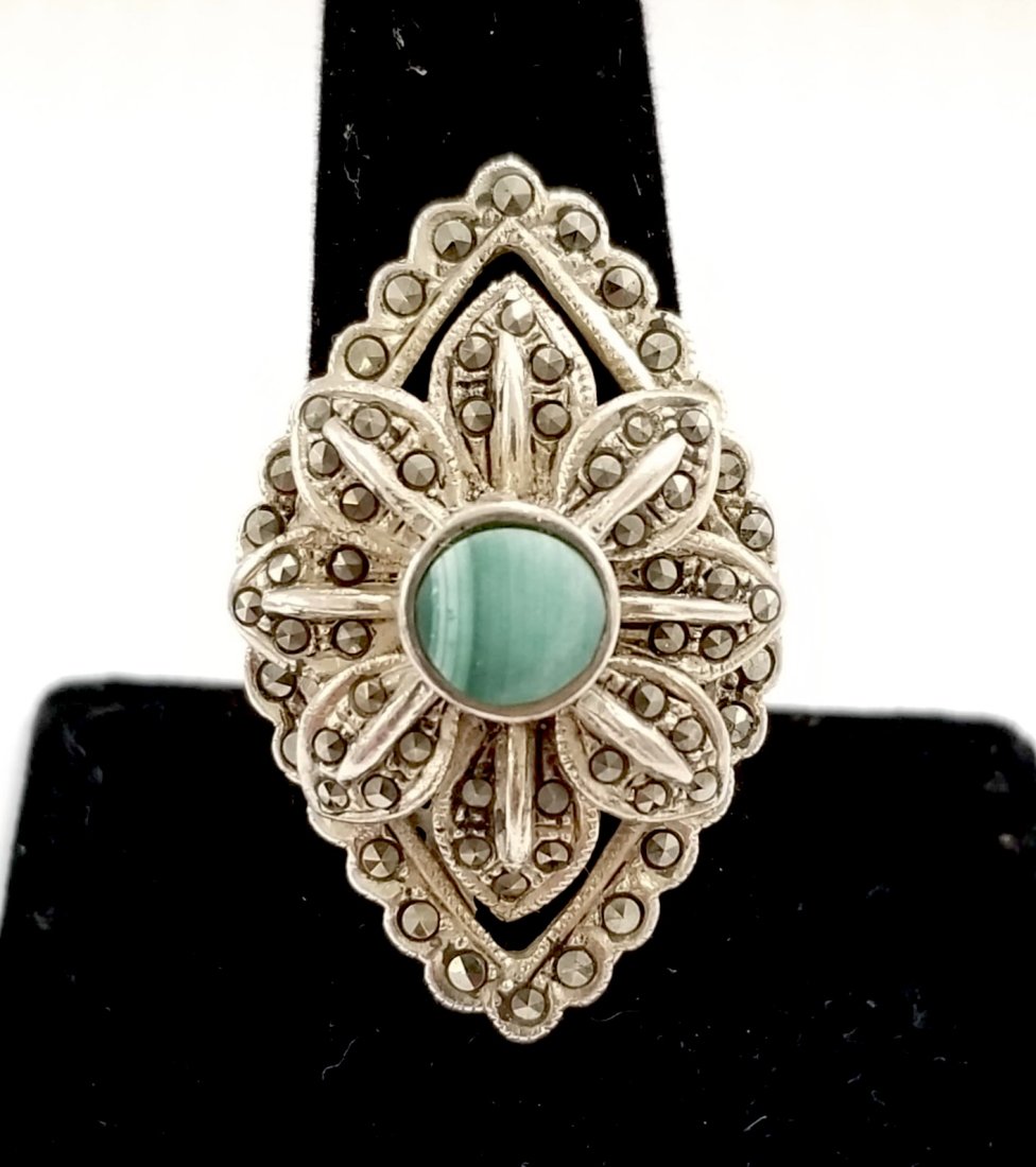Amazing 925 Sterling Green Turquoise Marcasite Ring: Beautiful 925 sterling silver green turquoise Marcasite ring, size 7, 11.9 grams.