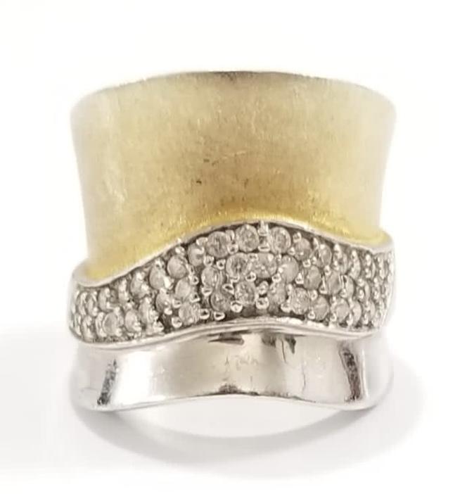 Amazing 925 Sterling Gold Tone Diamond Ring (1 of 6)