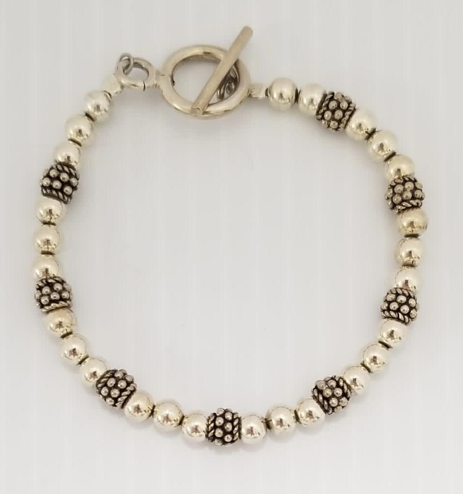Amazing Sterling Silver Beads Bracelet: Nice sterling silver beads bracelet, 13.7 grams, 7.5 inches x 6 mm