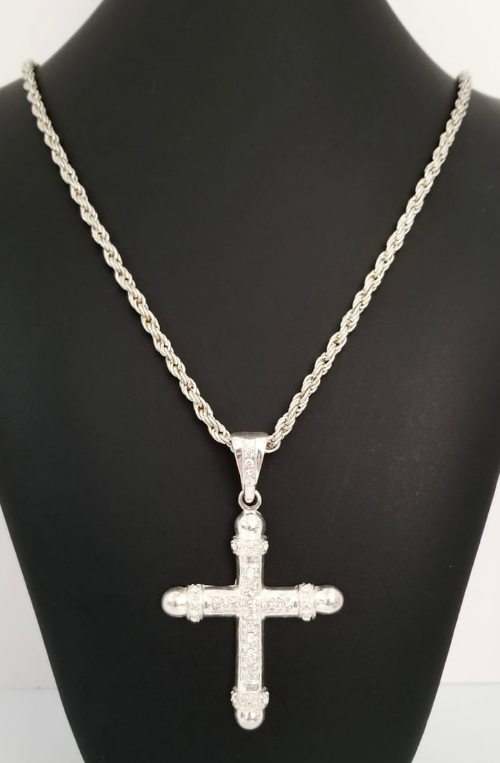 Amazing 925 Sterling Silver Zirconia Cross Pendant Necklace (1 of 7)