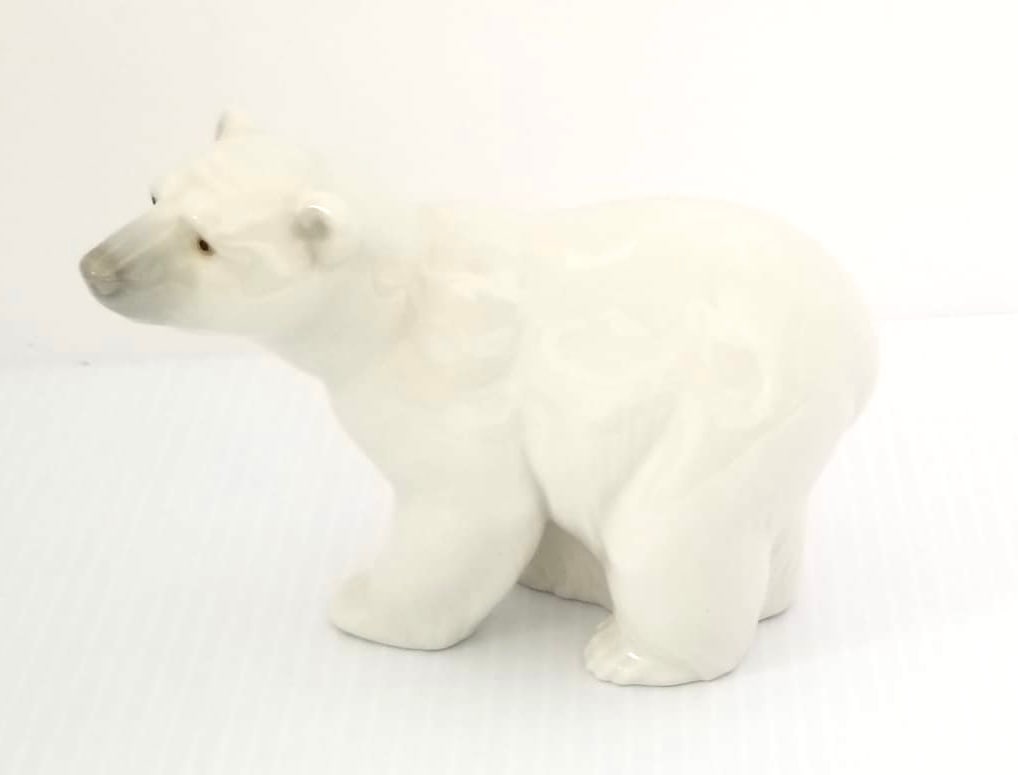 Amazing Polar Bear Lladro Porcelain Figurine (1 of 5)
