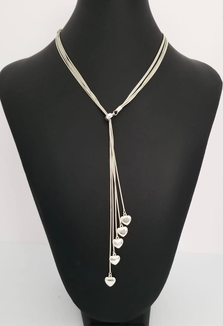 Amazing Tiffany & Co. Elsa Peretti Hearts Necklace: Beautiful Tiffany & Co. Elsa Peretti hearts necklace, hearts 3/8 inches, 22 x 5 inches, 1 mm chain, 30.7 grams.