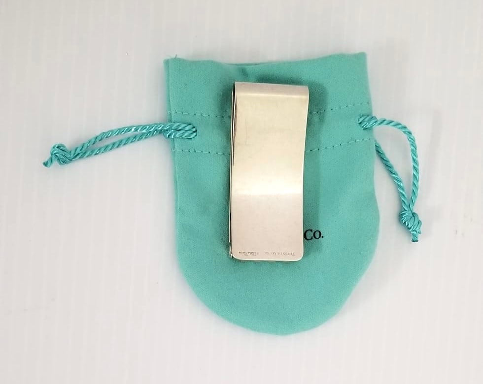 Amazing 925 Tiffany & Co. Paloma Picasso Money Clip: Nice 925 sterling silver, Tiffany & Co. Paloma Picasso money clip, 2 3/8 x 1 inches, 36.0 grams.