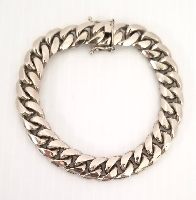 Amazing 925 Sterling Silver Cuban Bracelet: Beautiful 925 sterling silver Cuban bracelet, 9 x 1/2 inches, 81.0 grams.