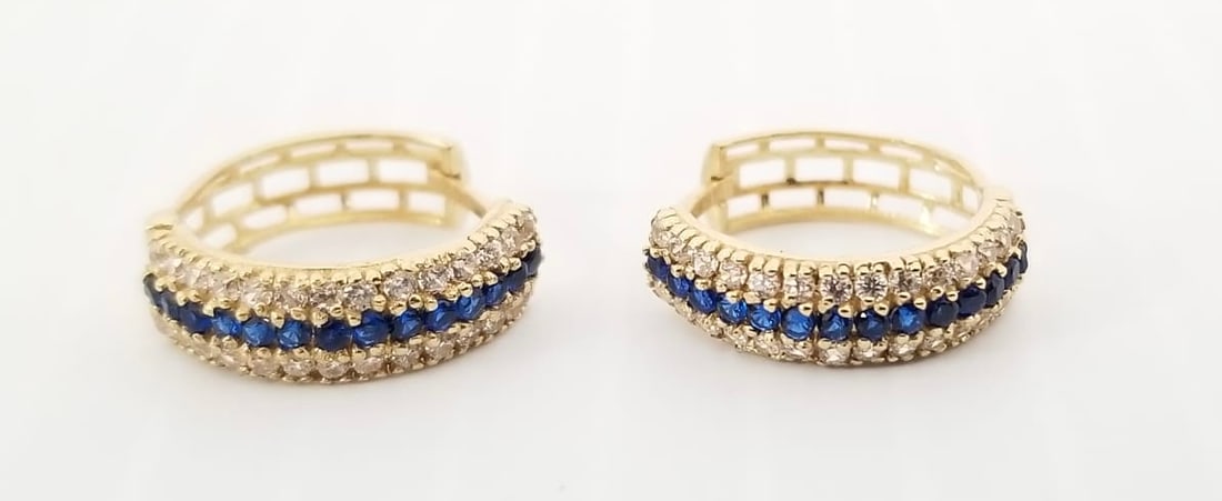 Amazing 14KT Gold Hoop Earrings (1 of 6)
